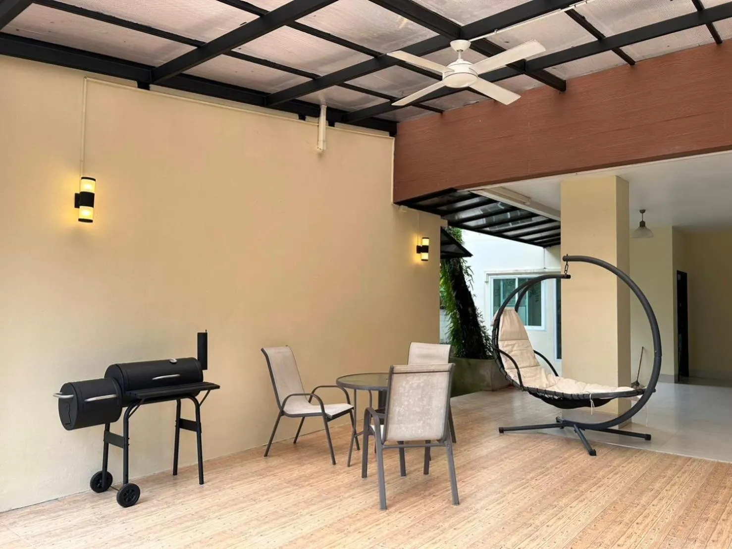 Property building in Villa Kanwara