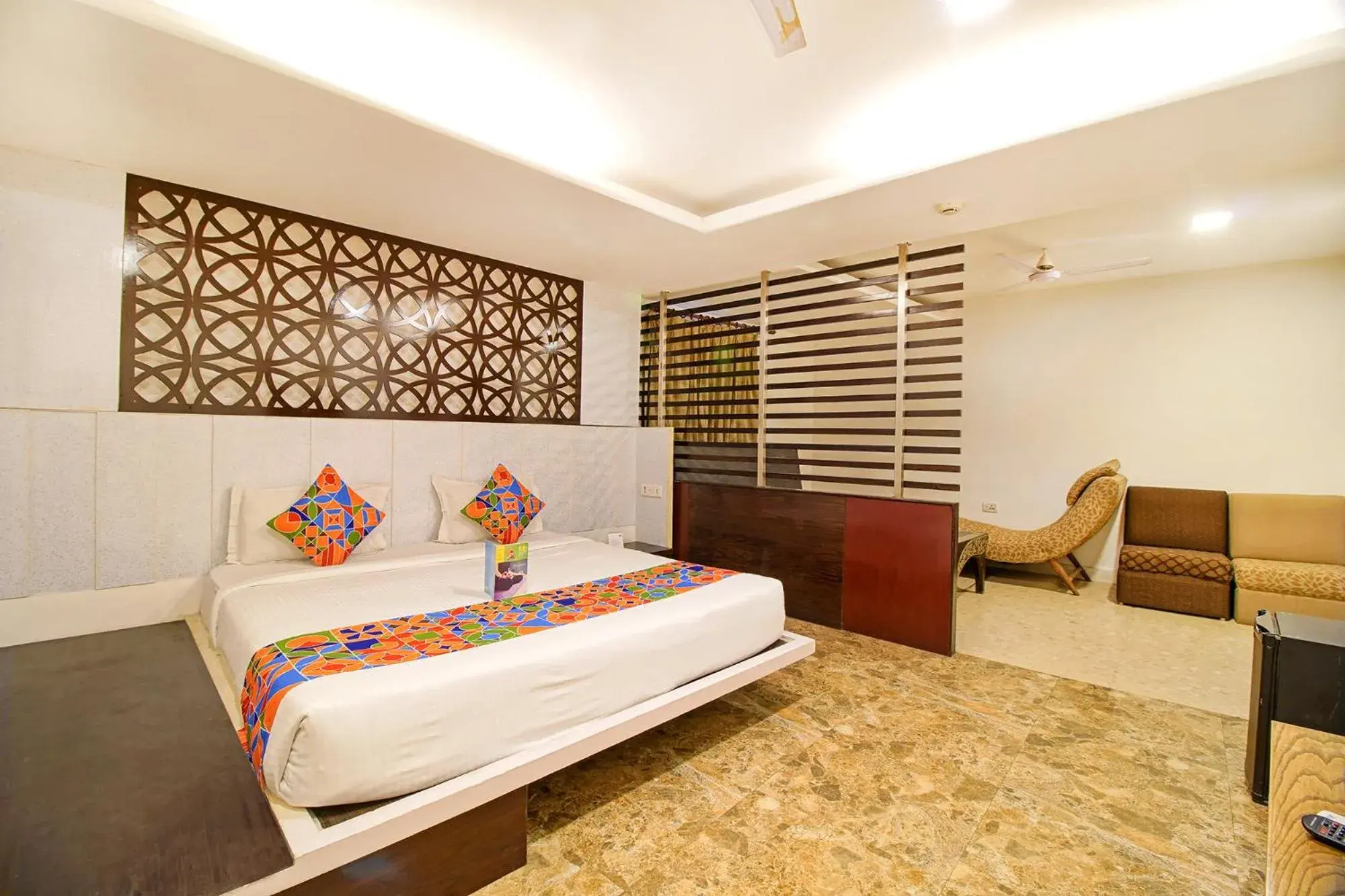 Suite - single occupancy in FabHotel White Klove - Nr New Delhi Railway Station Suite - single occupancy in FabHotel White Klove - Nr New Delhi Railway Station