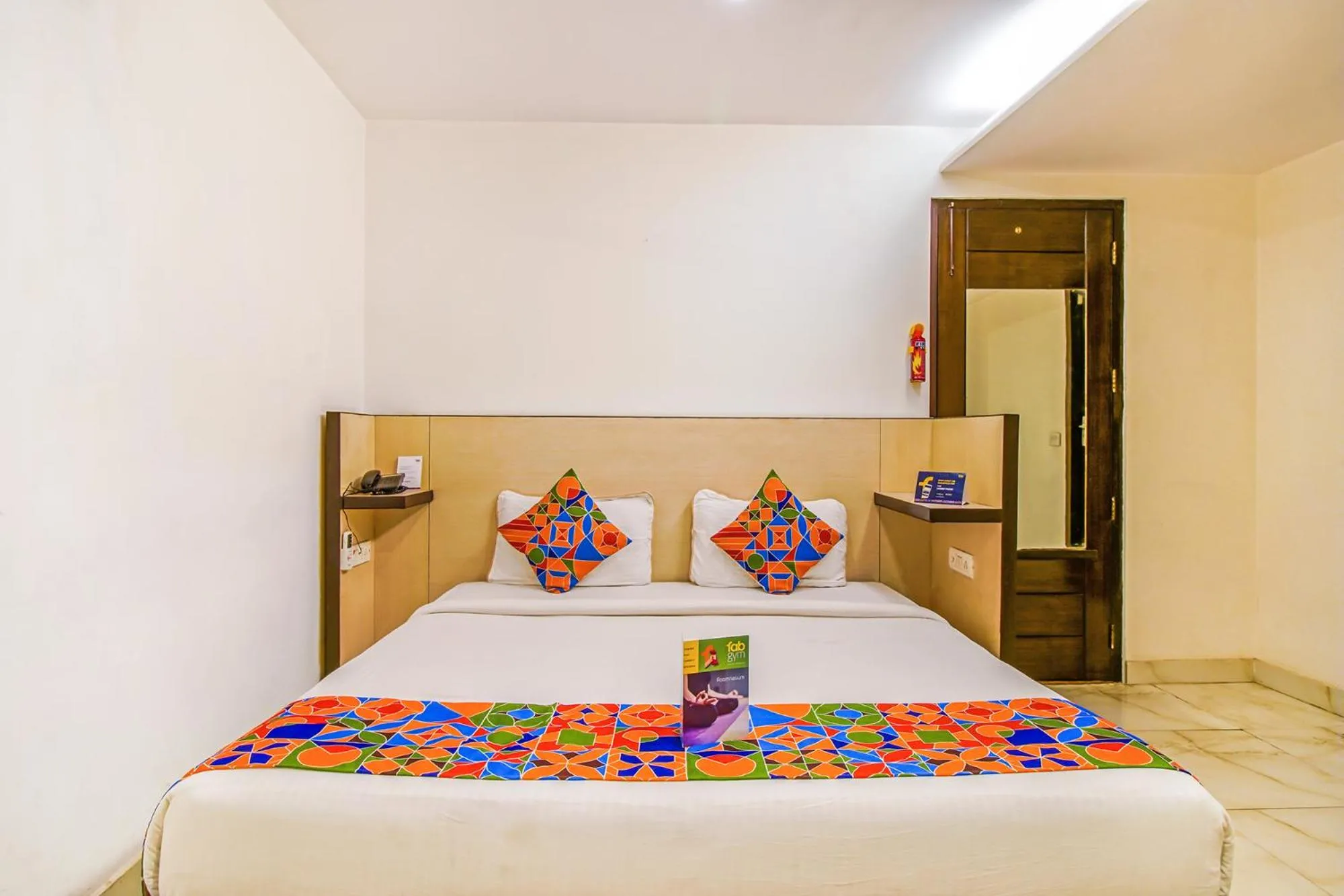 Bedroom, Bed in FabHotel White Klove - Nr New Delhi Railway Station
