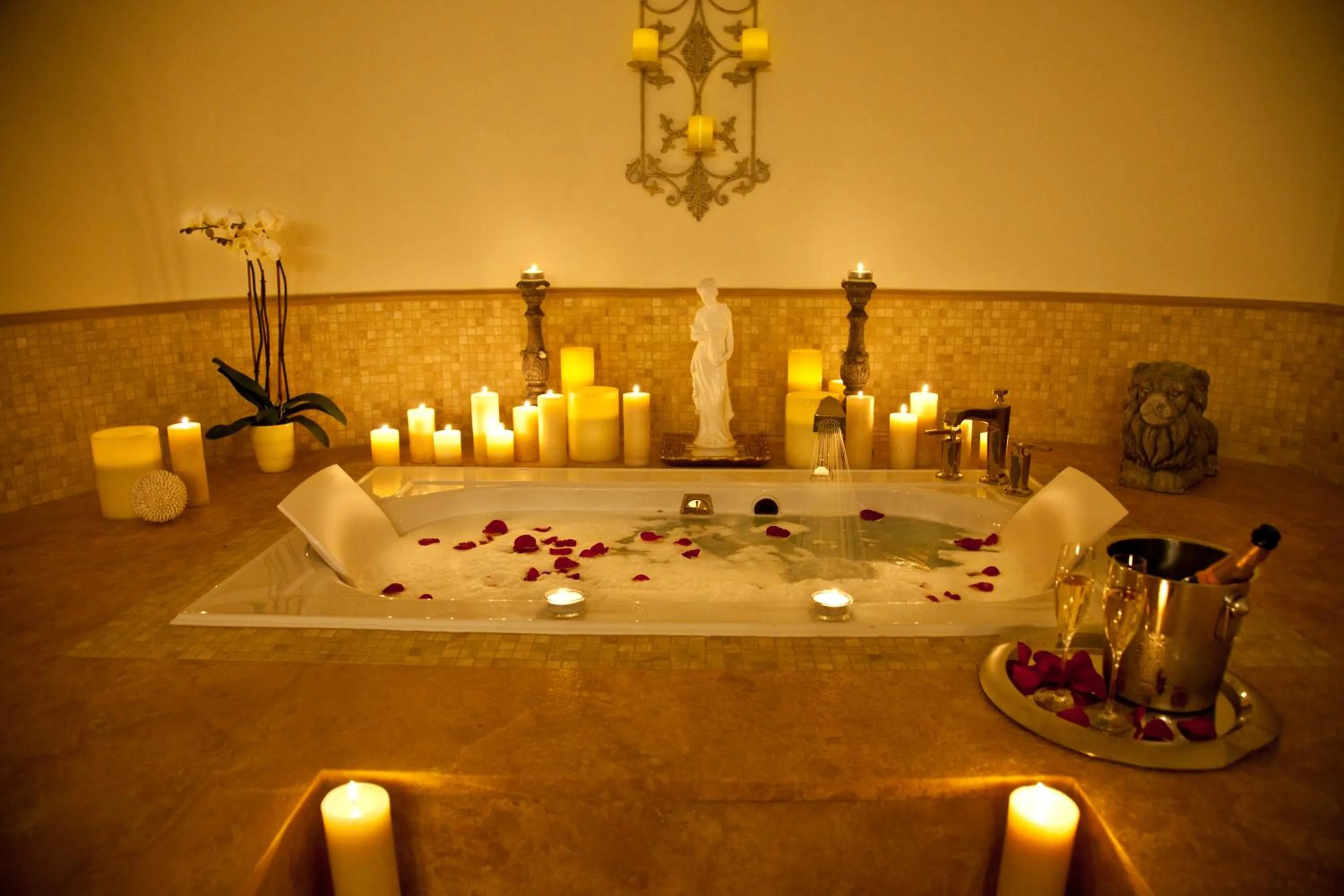 Massage in Sparkling Hill Resort and Spa - Adults-Only Resort