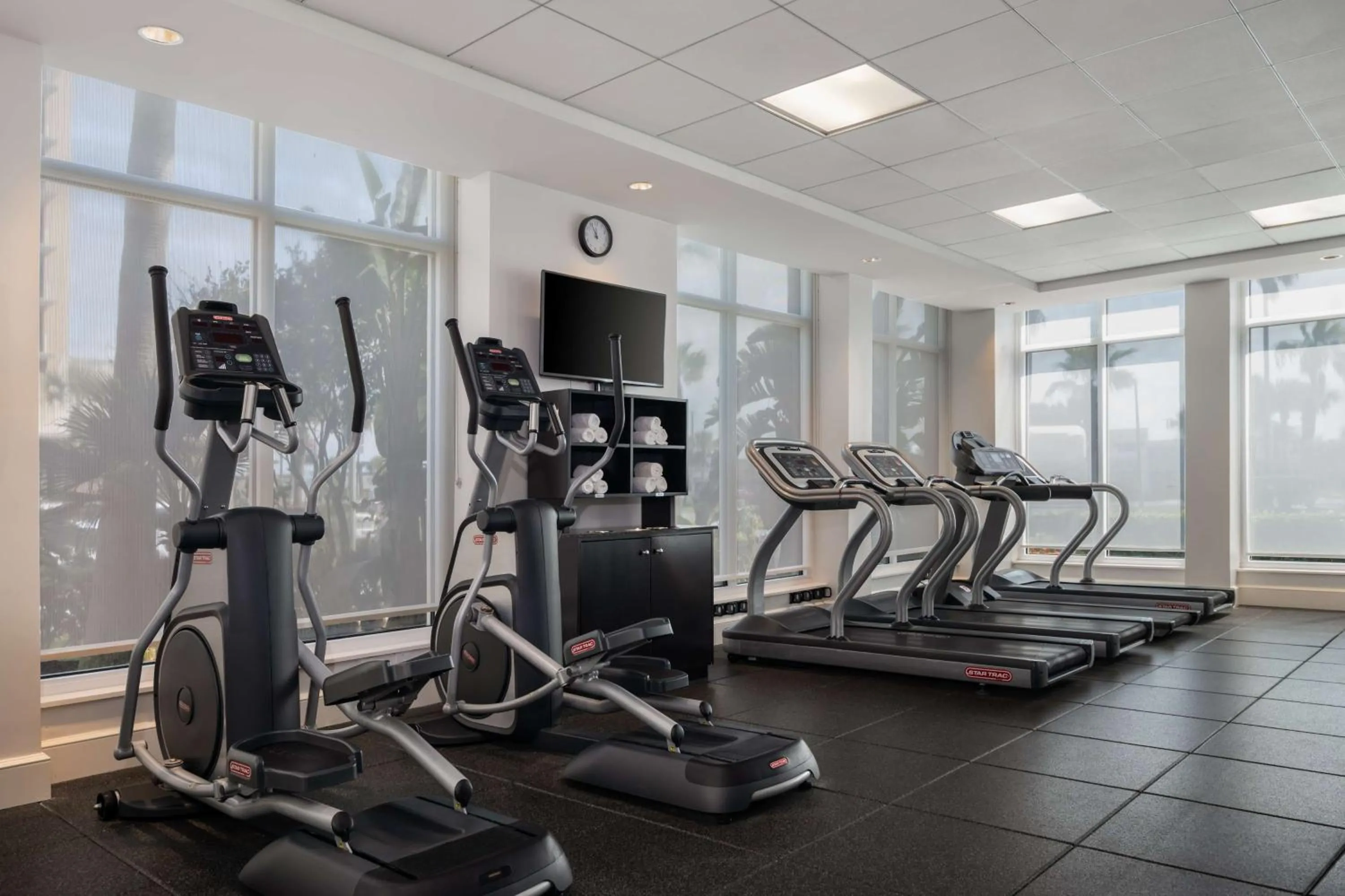 Fitness centre/facilities in Hilton Garden Inn Daytona Beach Oceanfront