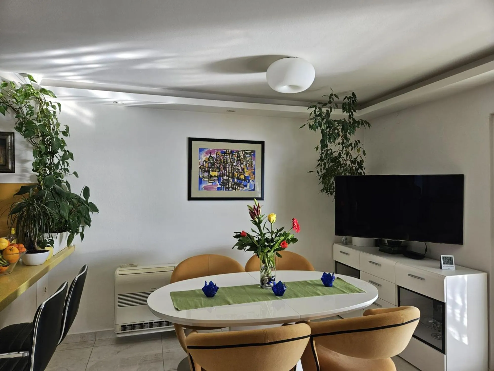 Living room in Kate's Place