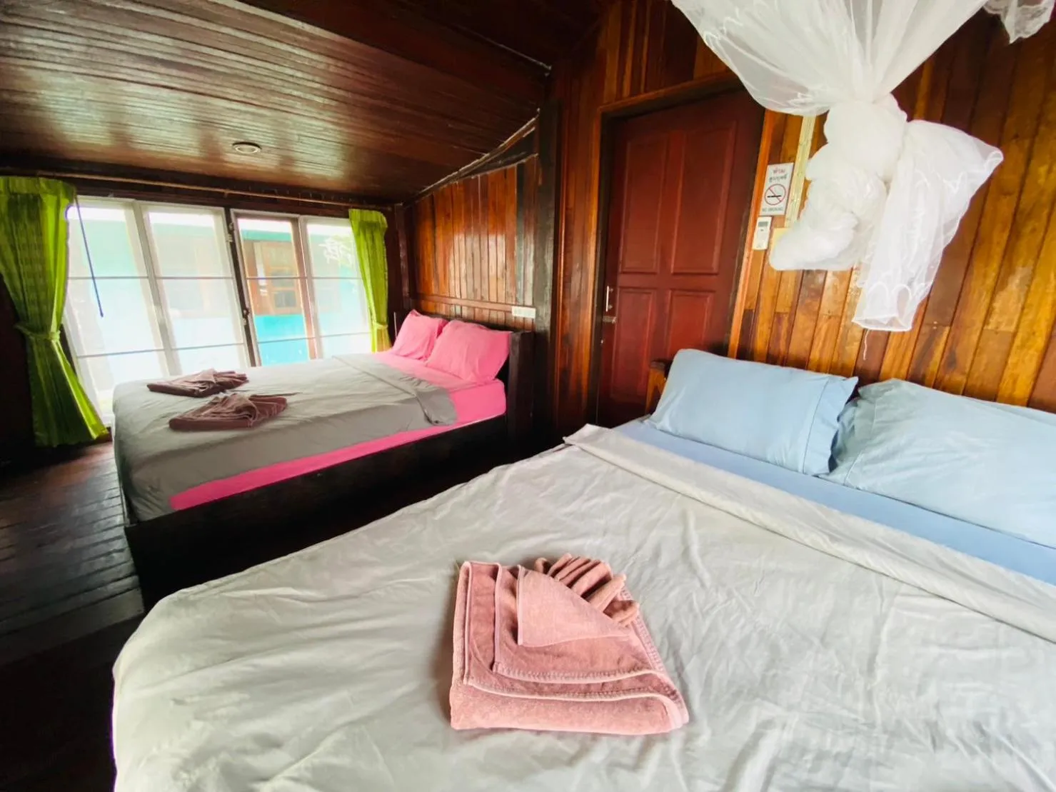 Bed in I-Lay House Koh Kood