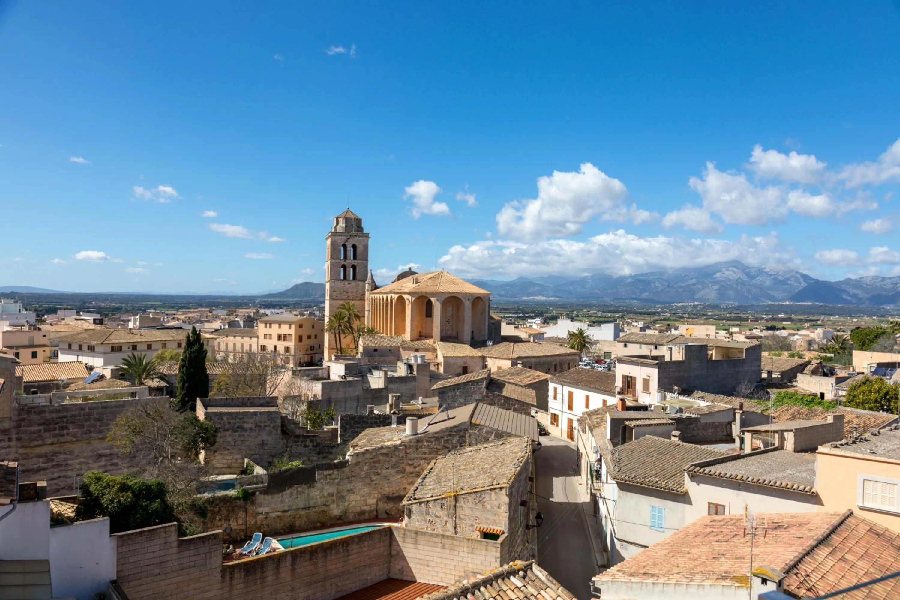Natural landscape in Can Ribera by Zafiro