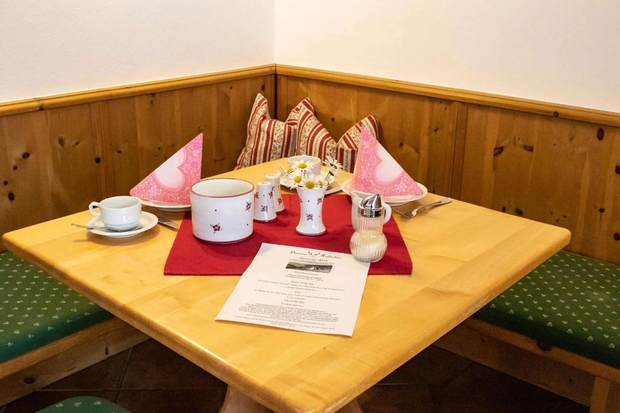Breakfast in Hotel Pension Hubertus