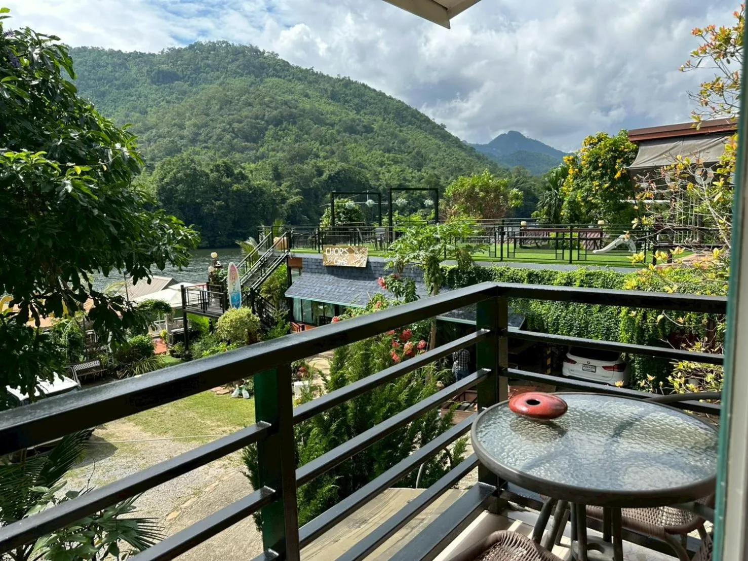 ชอว์ งาทอง รีสอร์ต Chor Ngar Thong Erawan Kanchanaburi