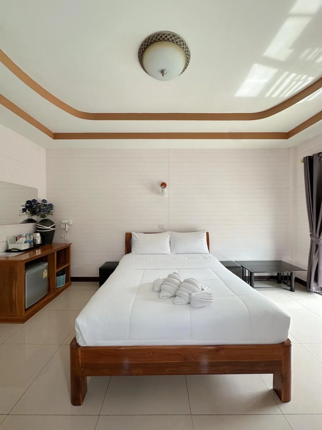 Bed in ชอว์ งาทอง รีสอร์ต Chor Ngar Thong Erawan Kanchanaburi