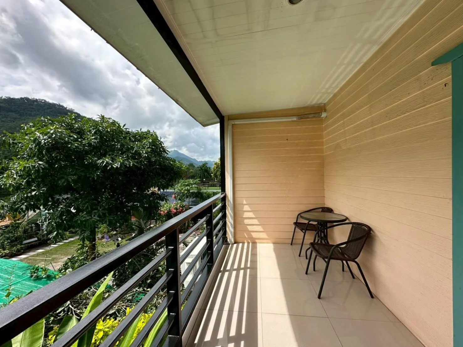 ชอว์ งาทอง รีสอร์ต Chor Ngar Thong Erawan Kanchanaburi