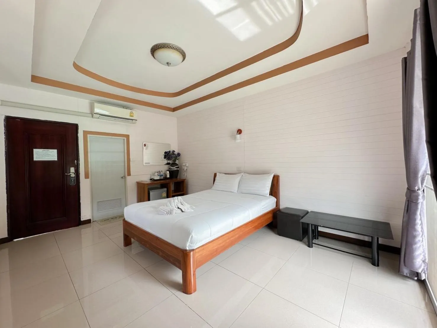 Bed in ชอว์ งาทอง รีสอร์ต Chor Ngar Thong Erawan Kanchanaburi
