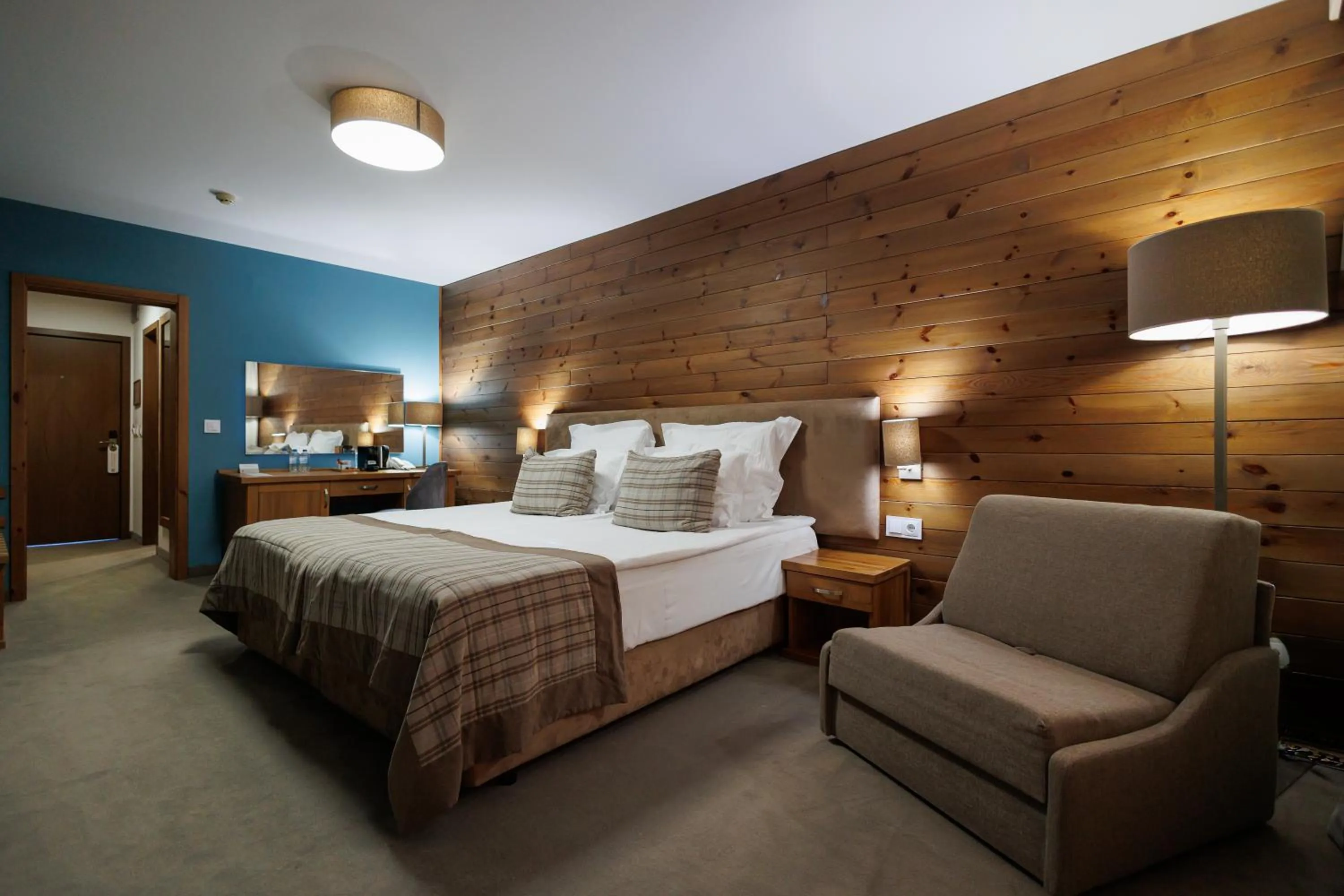 Bed in Katarino SPA Hotel