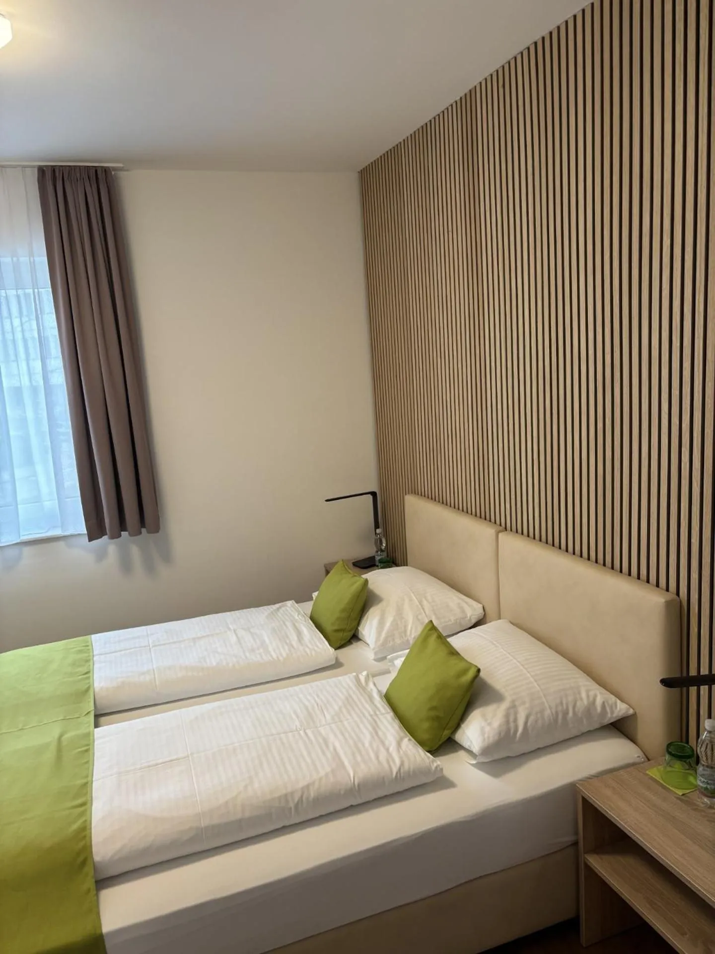 Bed in Hotel Garni Ilys Inn