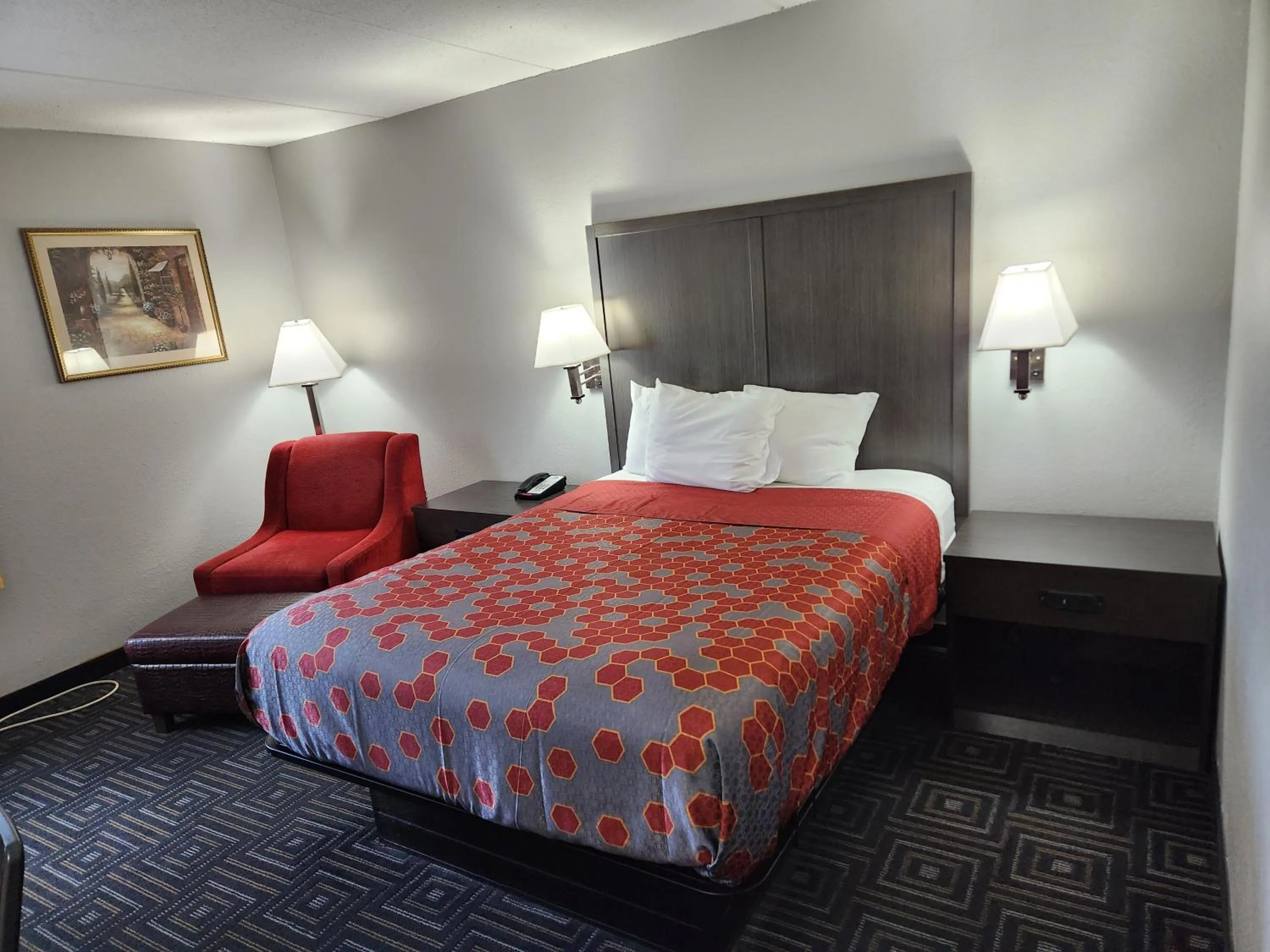 Bed in Twin Cities Inn, Mounds View