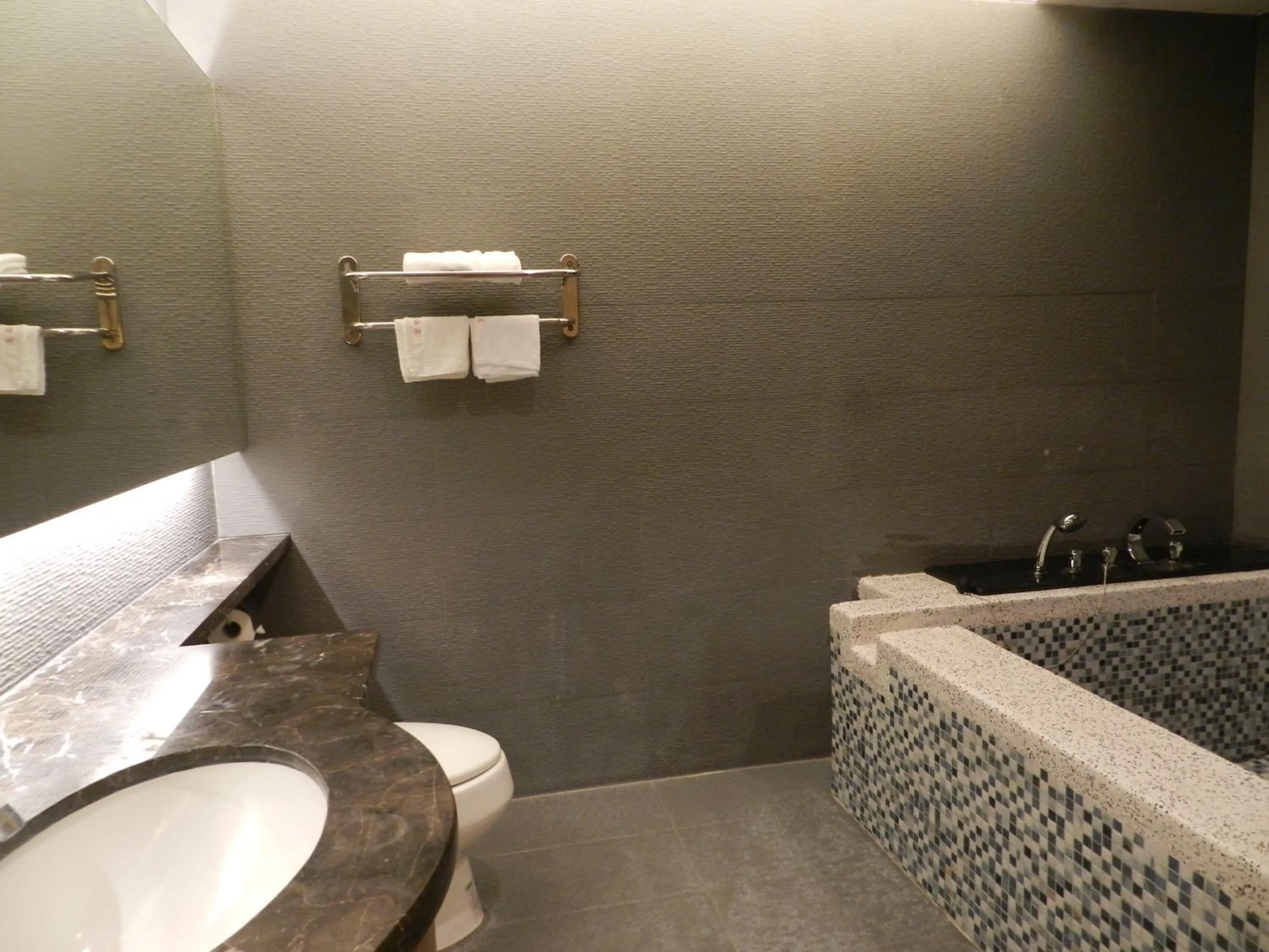 谷關明高溫泉 Mingao Hot Spring Resort