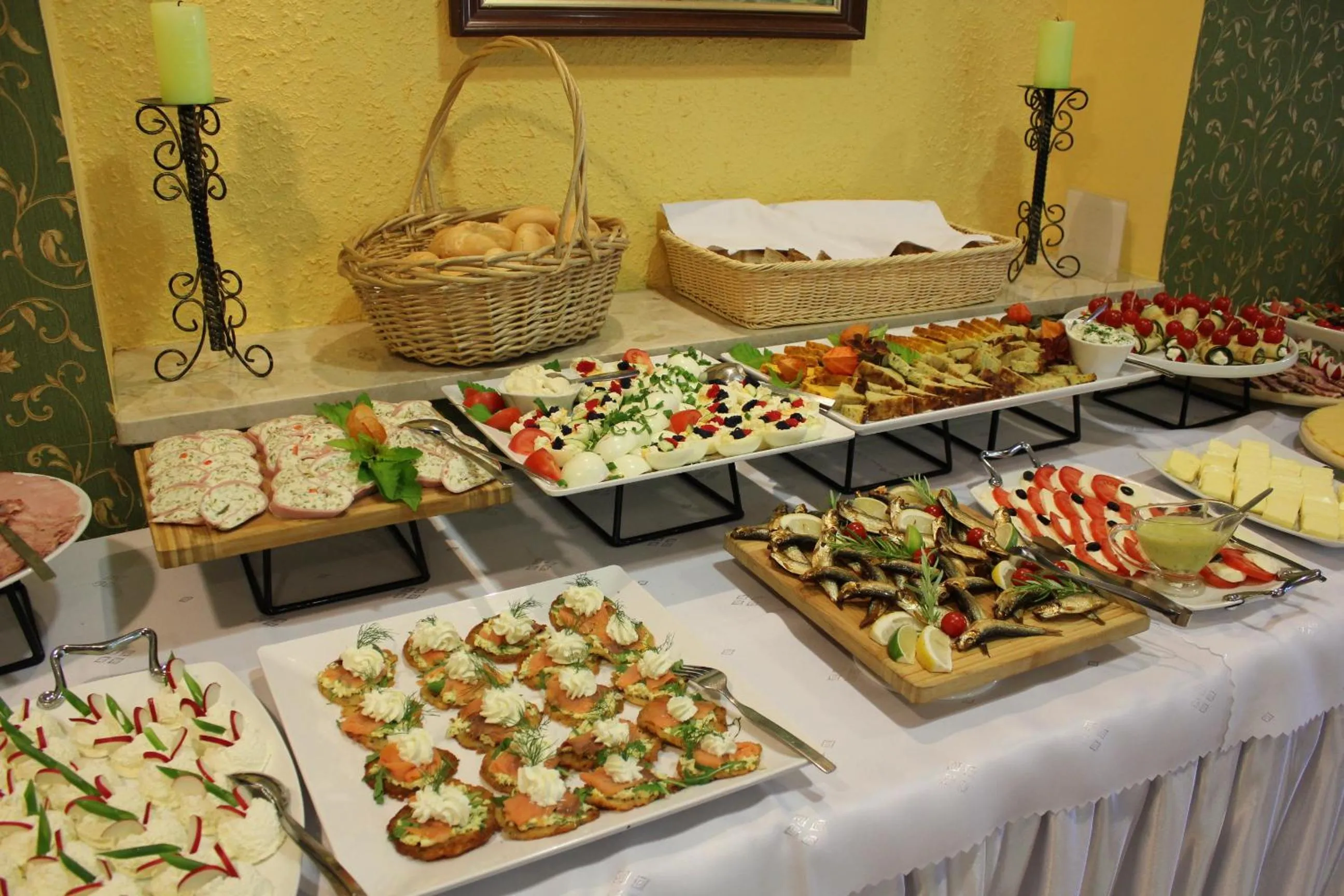 Buffet breakfast in Sosnowe Zacisze