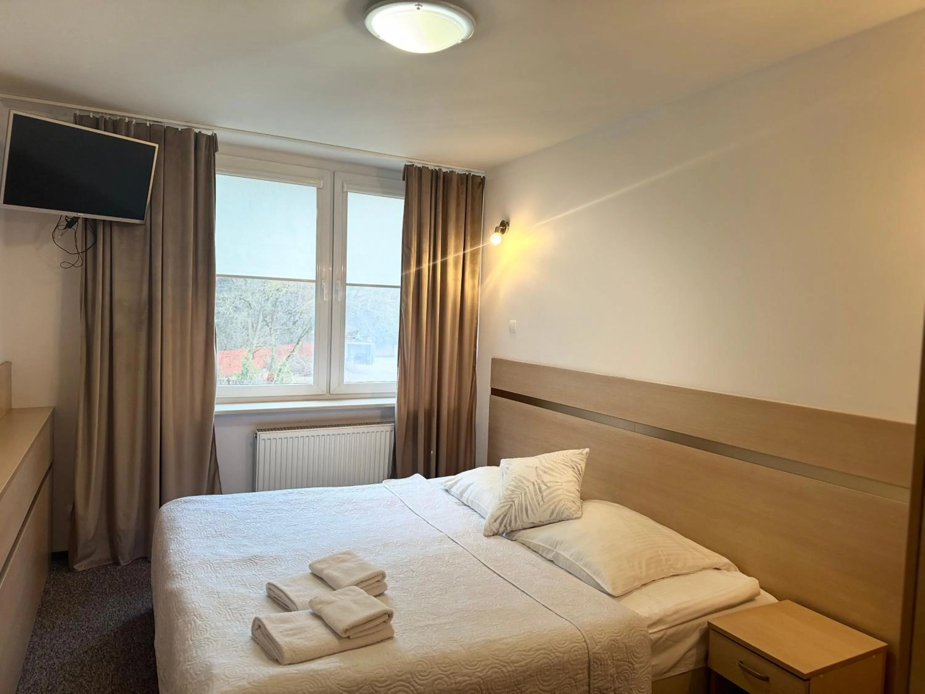 Other, Bed in Sosnowe Zacisze