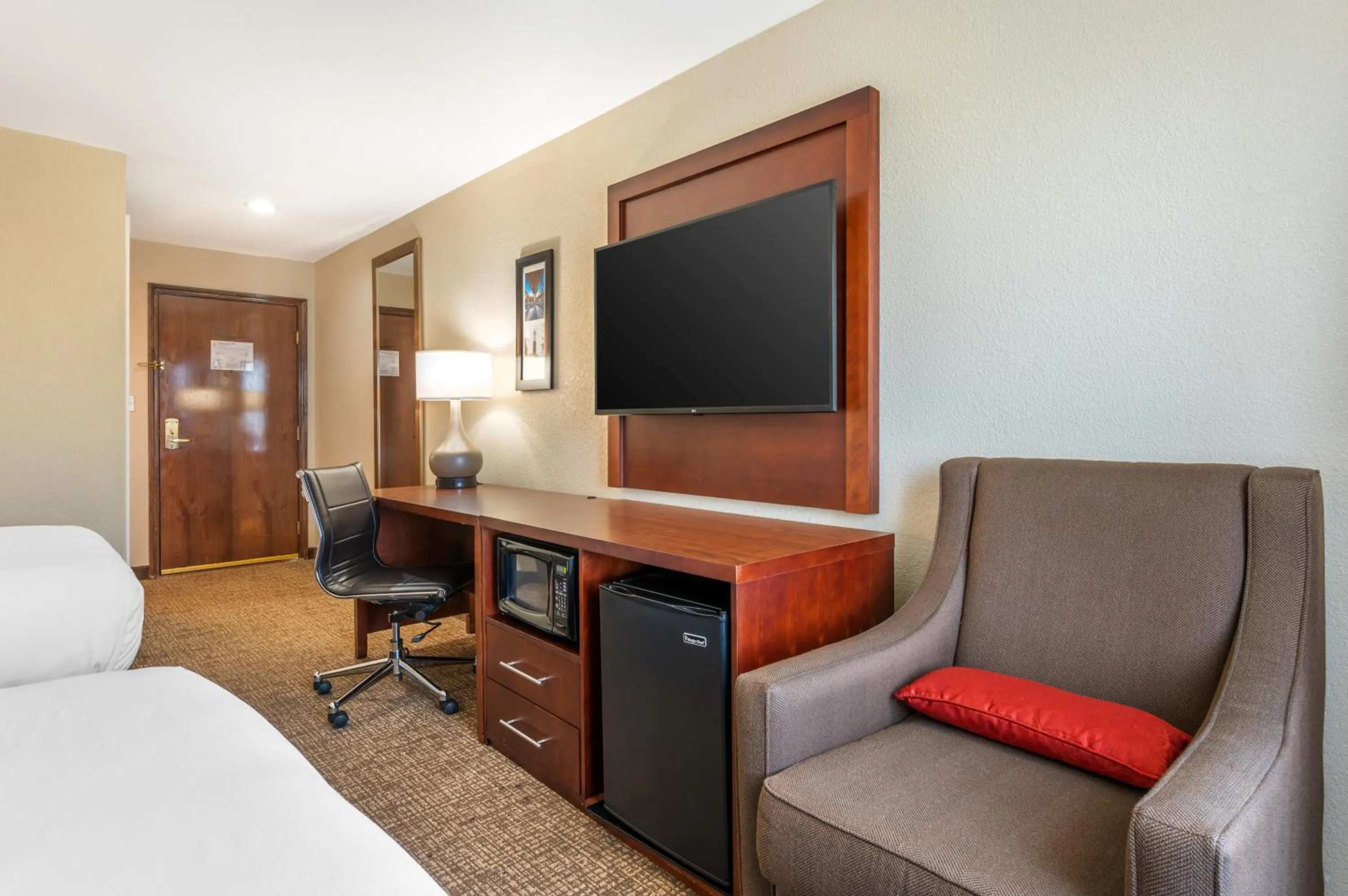 TV and multimedia, Bed in Comfort Inn Lafayette I-65