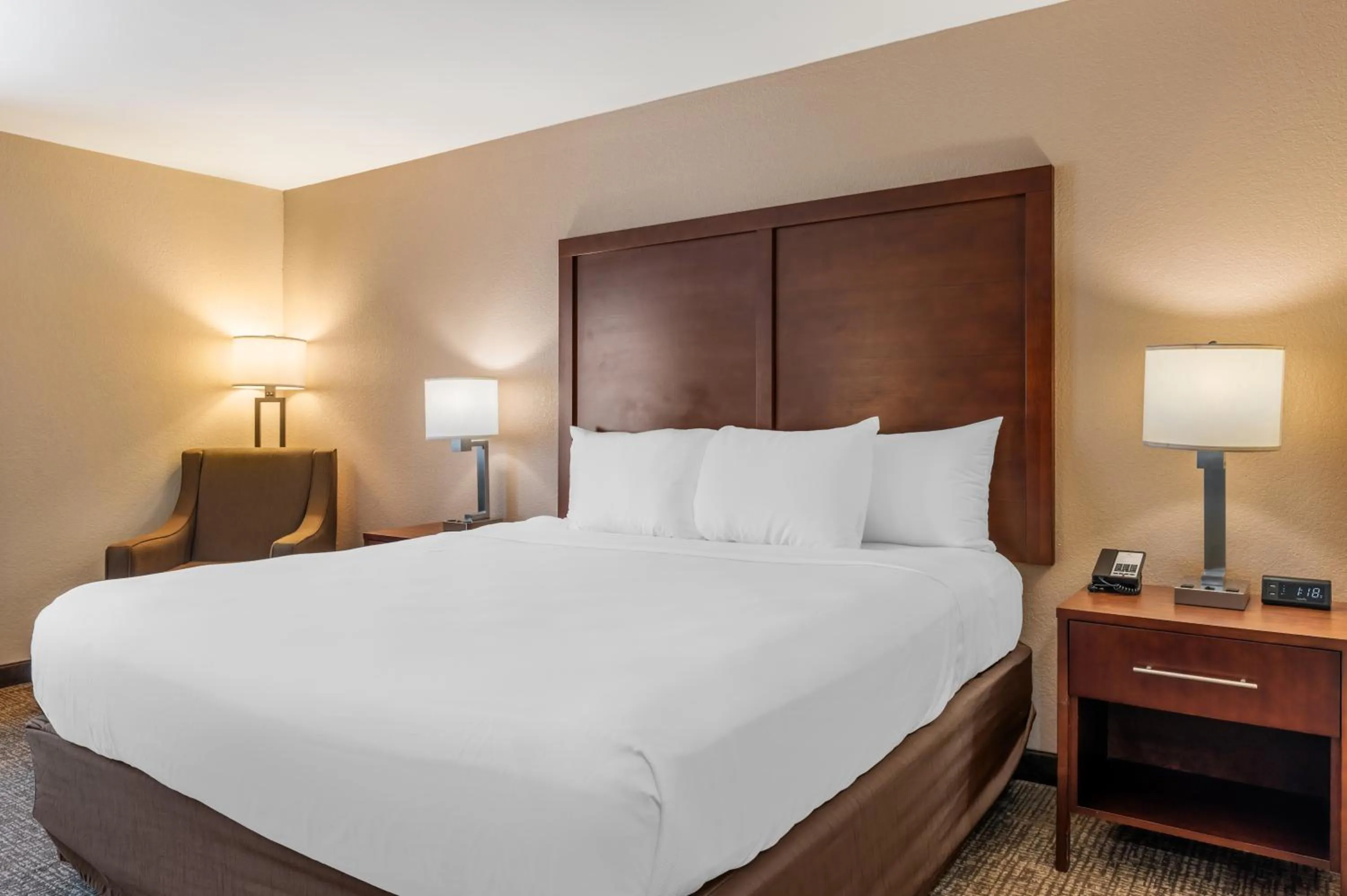 Bed in Comfort Inn Lafayette I-65