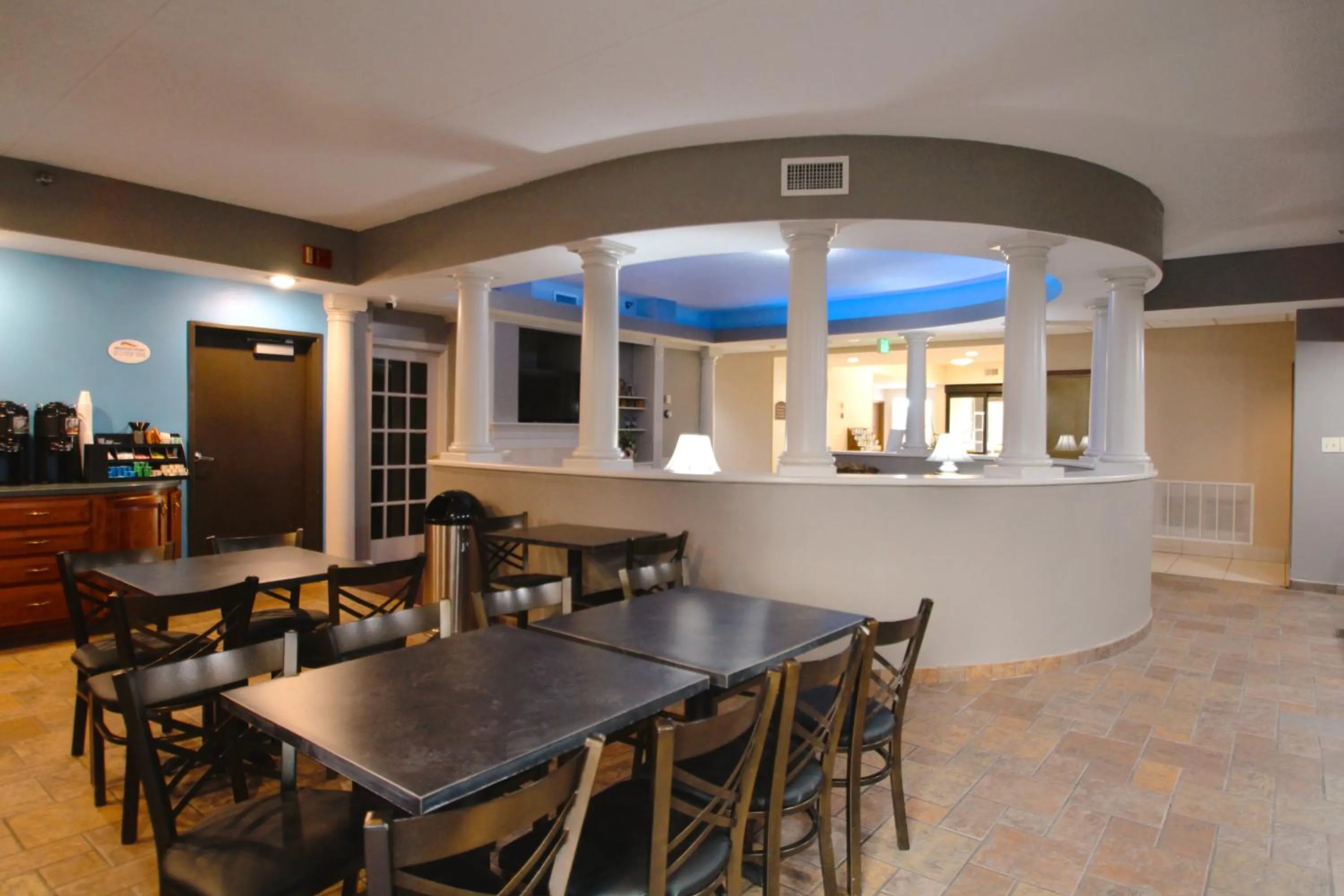 Continental breakfast in Baymont by Wyndham Lafayette - Purdue University