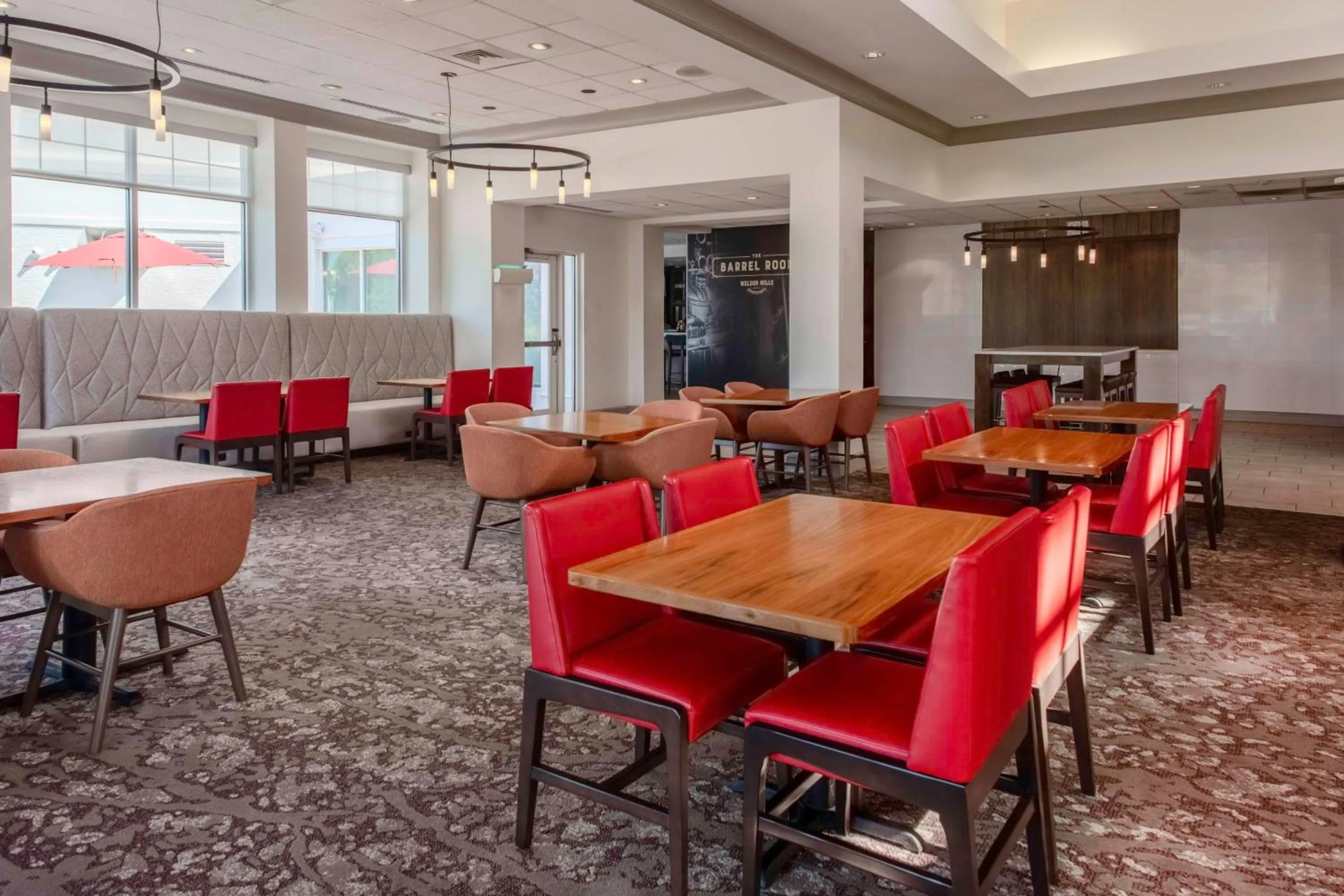 Restaurant/places to eat in Hilton Garden Inn Roanoke Rapids