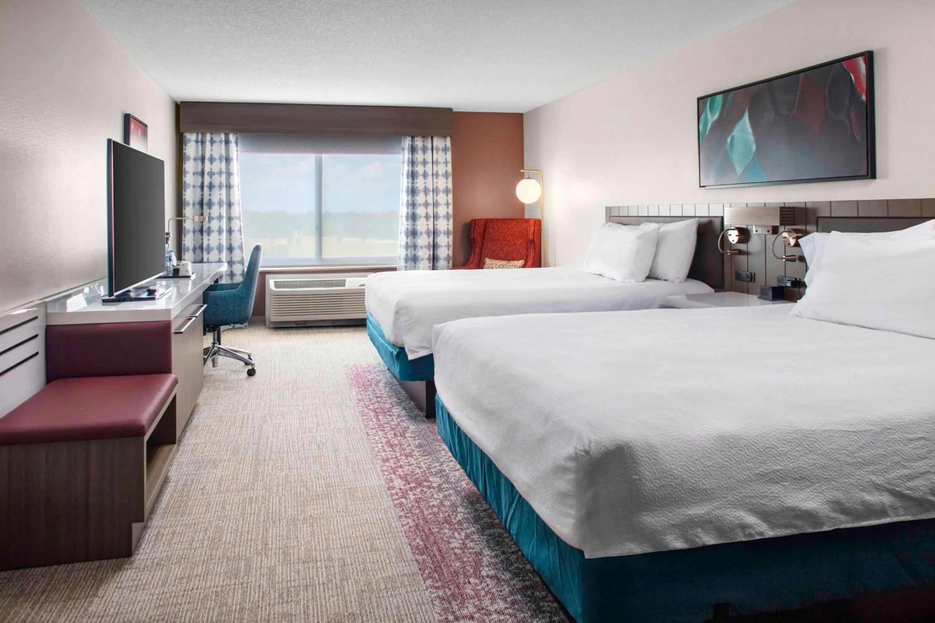 Bed in Hilton Garden Inn Roanoke Rapids