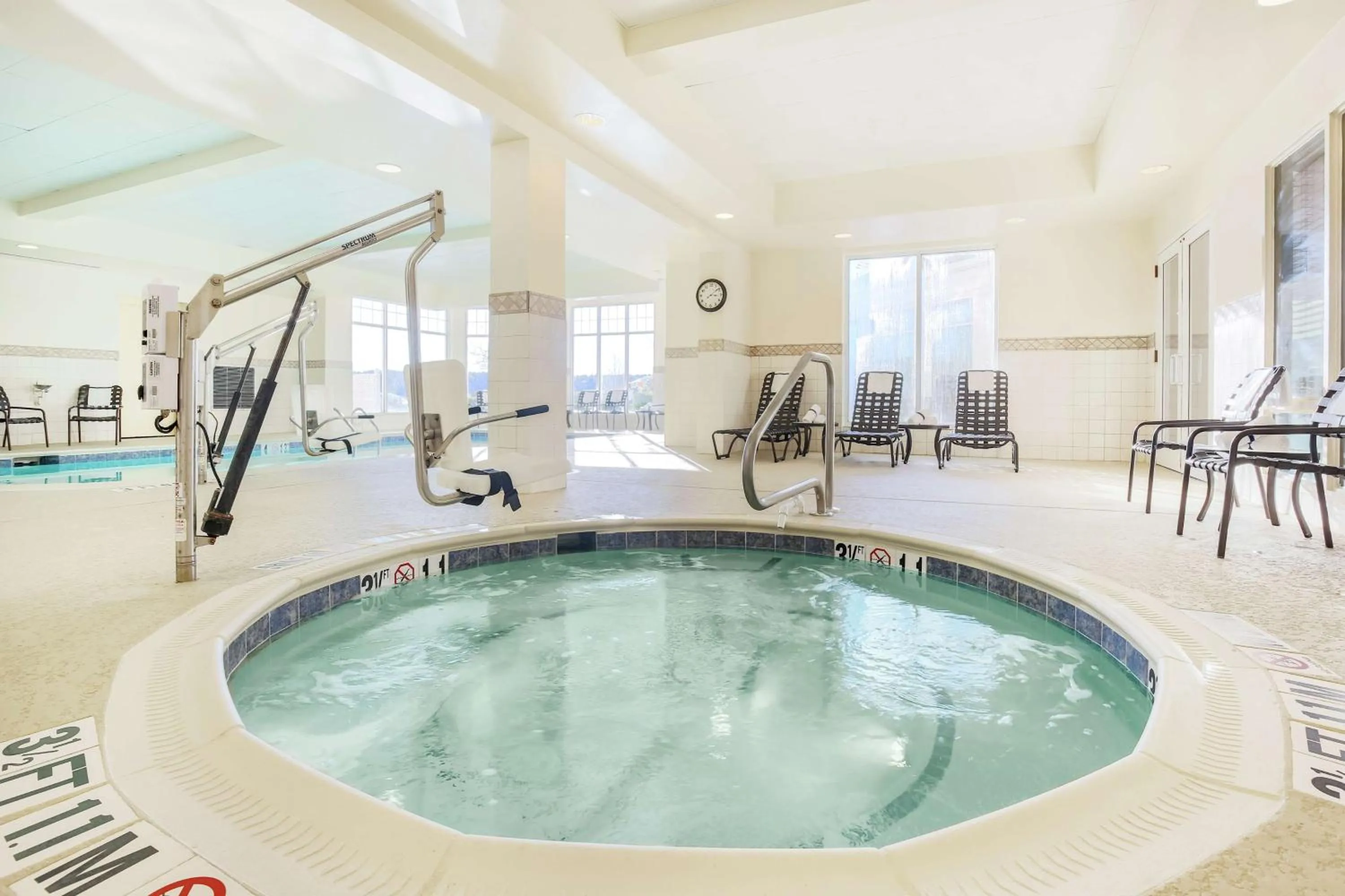 Hot Tub in Hilton Garden Inn Roanoke Rapids