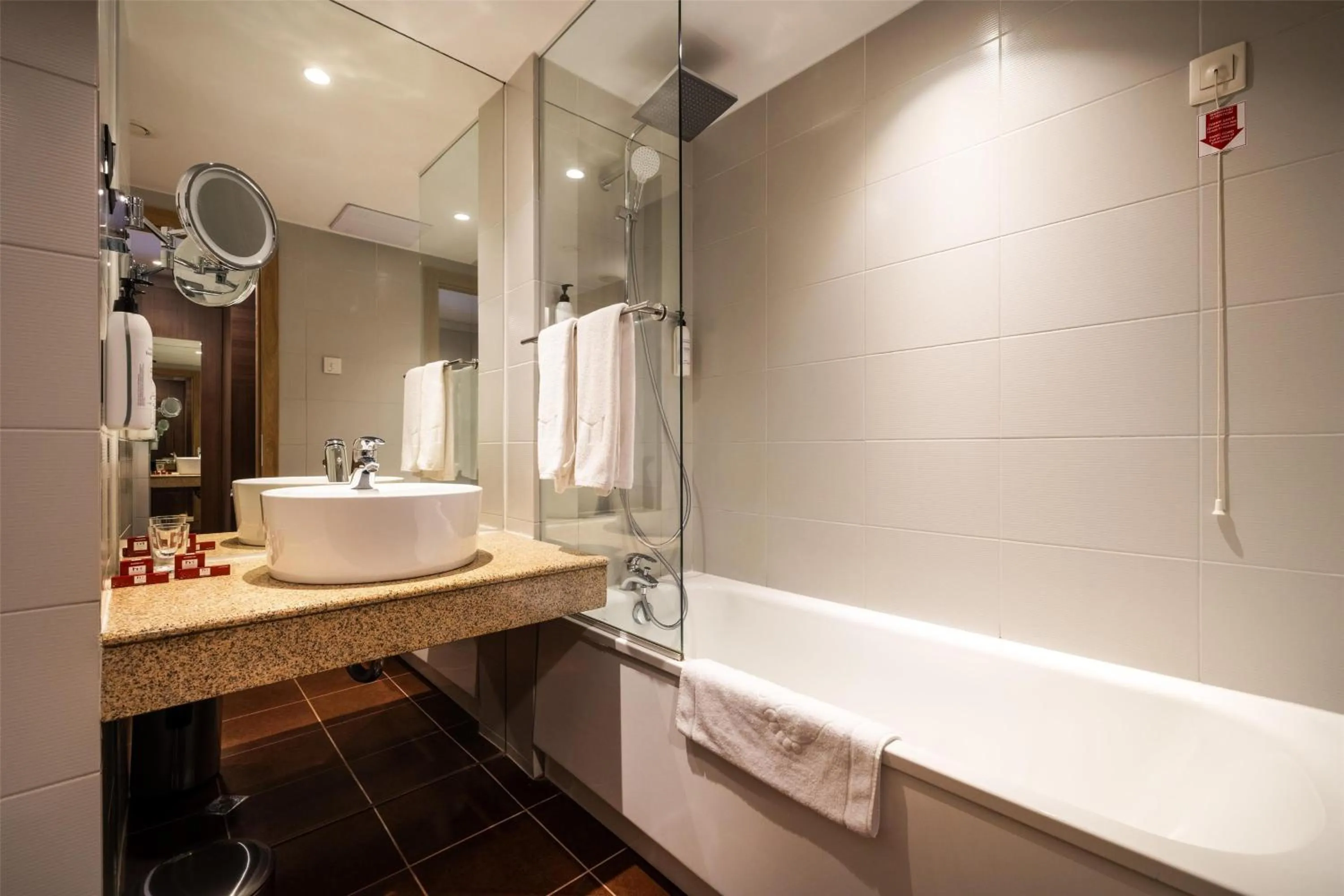 Bathroom in Metropolitan Hotel Sofia, a member of Radisson Individuals