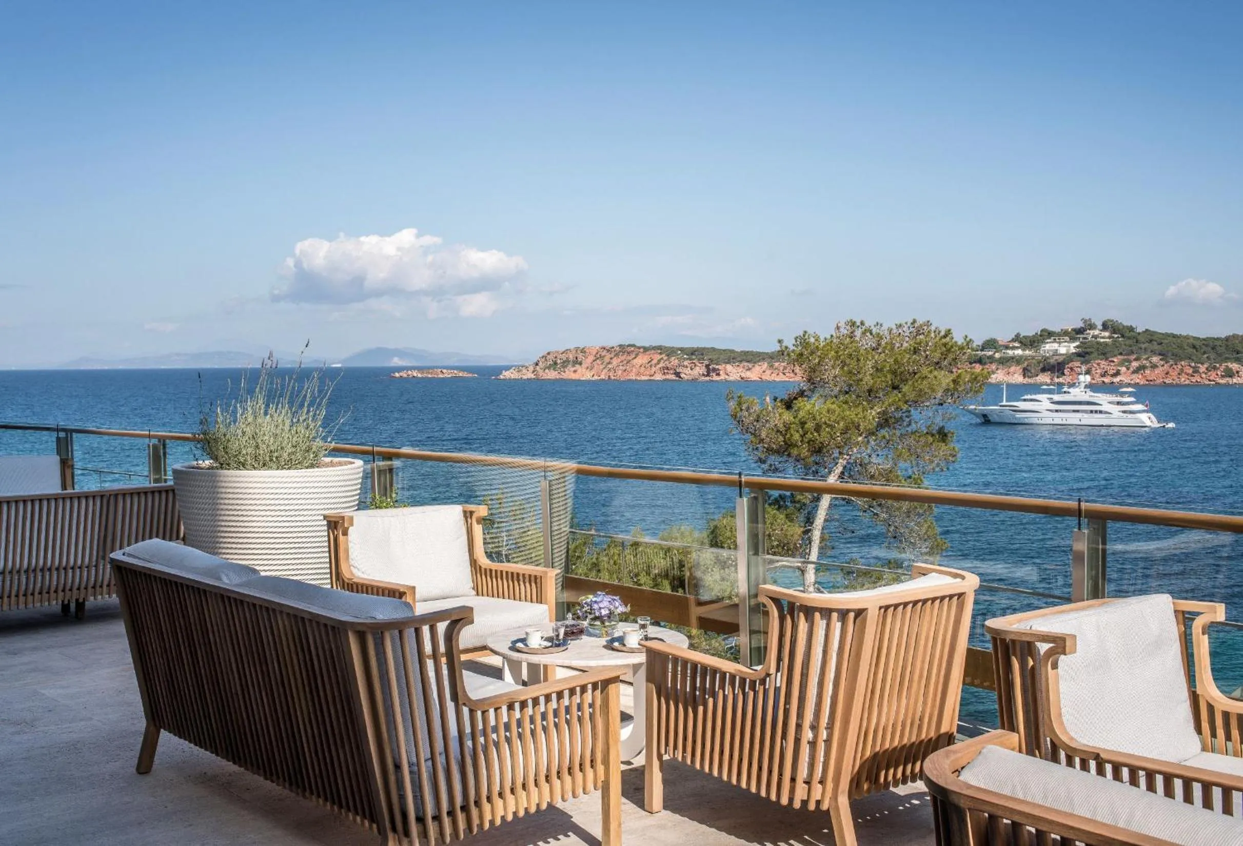 Balcony/Terrace in Four Seasons Astir Palace Hotel Athens