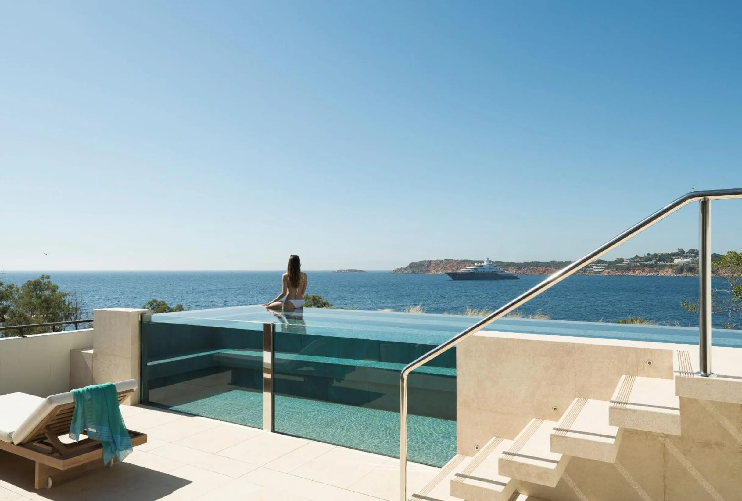 Balcony/Terrace in Four Seasons Astir Palace Hotel Athens