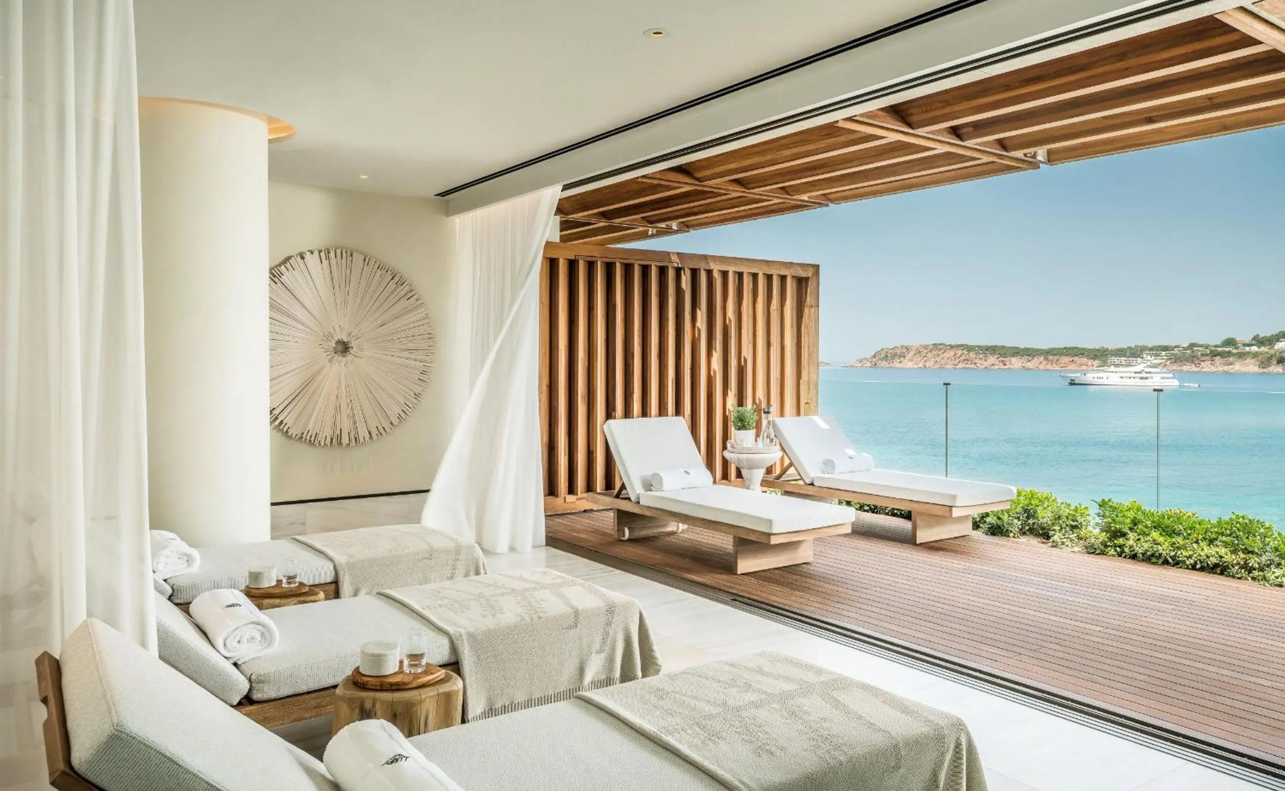 Spa and wellness centre/facilities, Bed in Four Seasons Astir Palace Hotel Athens