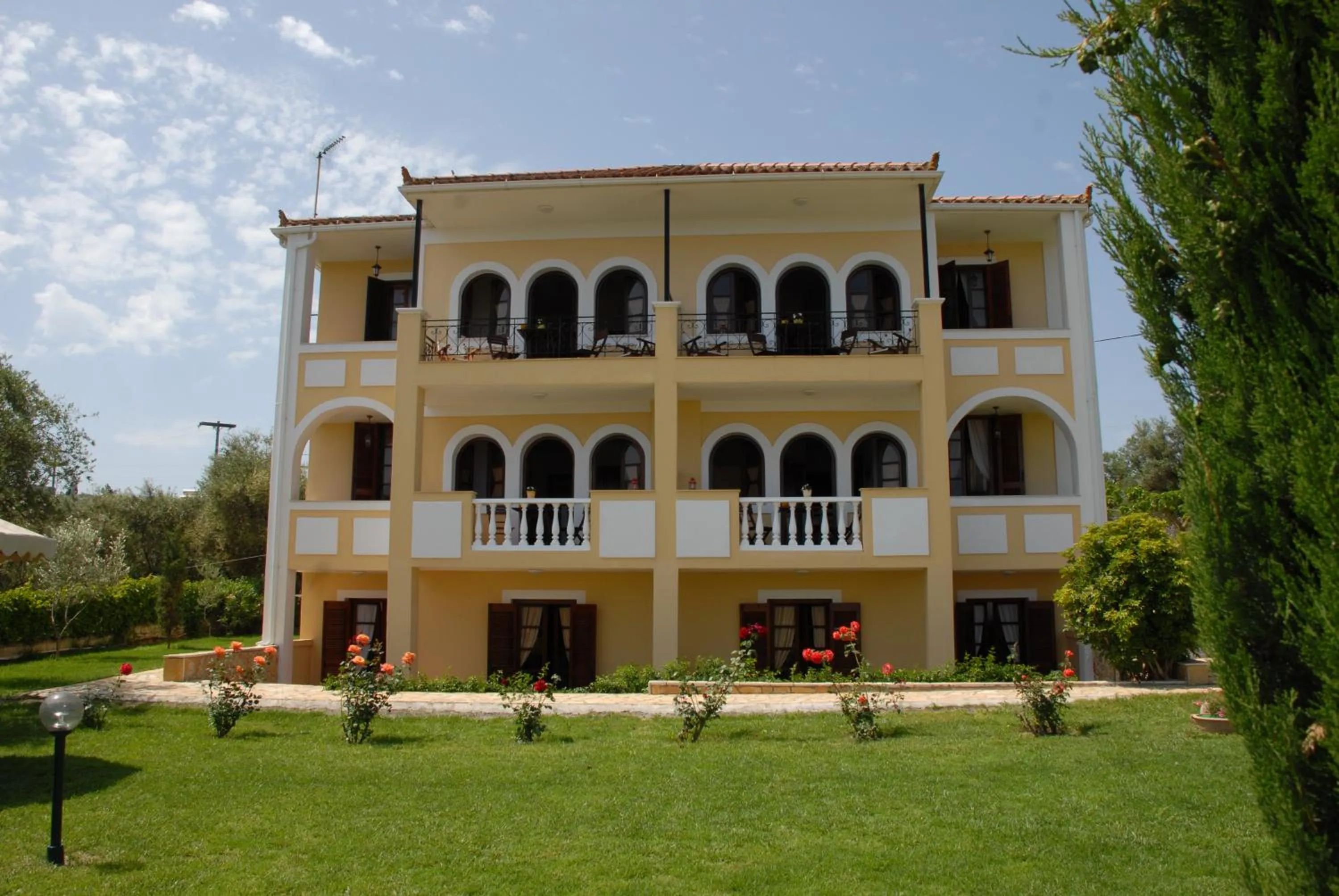 Property building in Amboula Beach Apartments