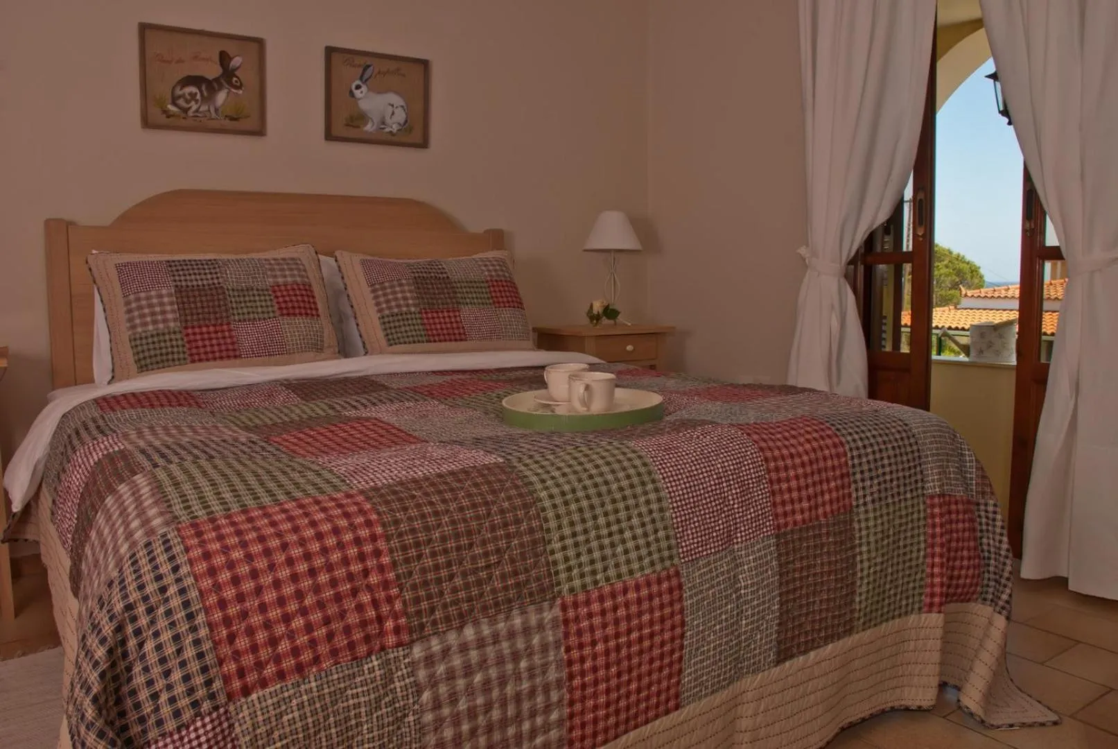 Bedroom, Bed in Amboula Beach Apartments