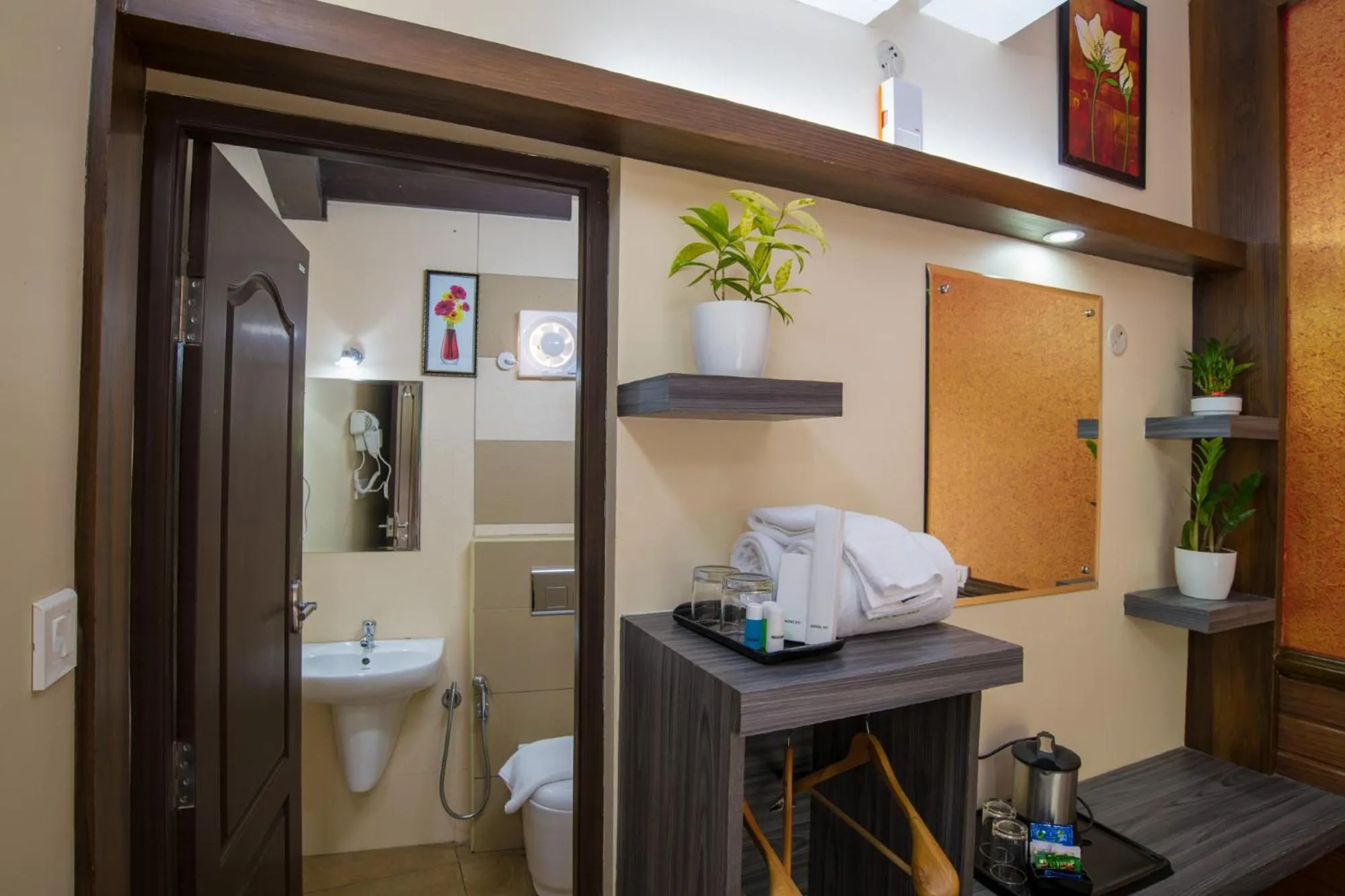 Coffee/tea facilities in Gems 9 Airport Hotel