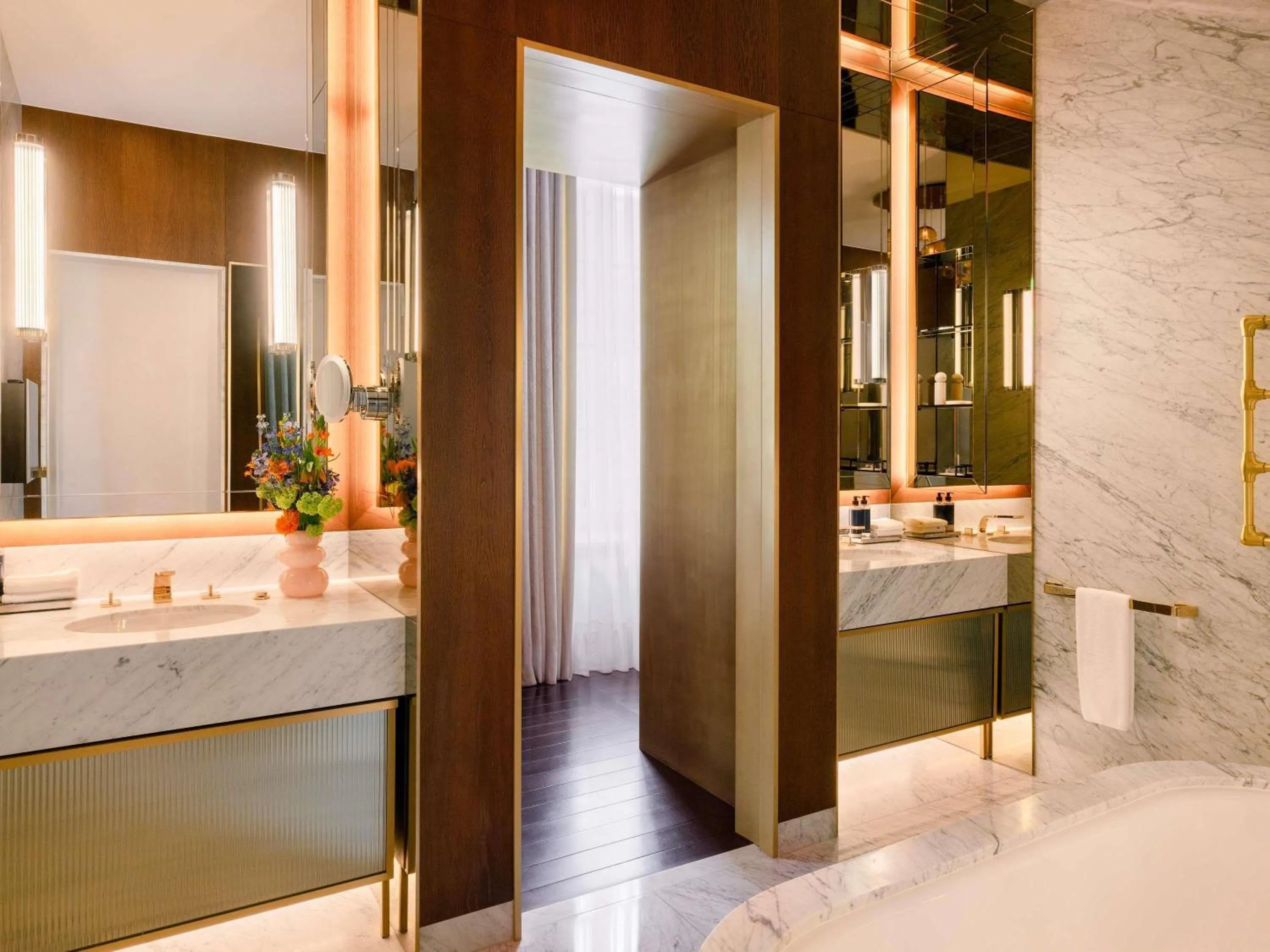 Bedroom in Raffles Europejski Warsaw