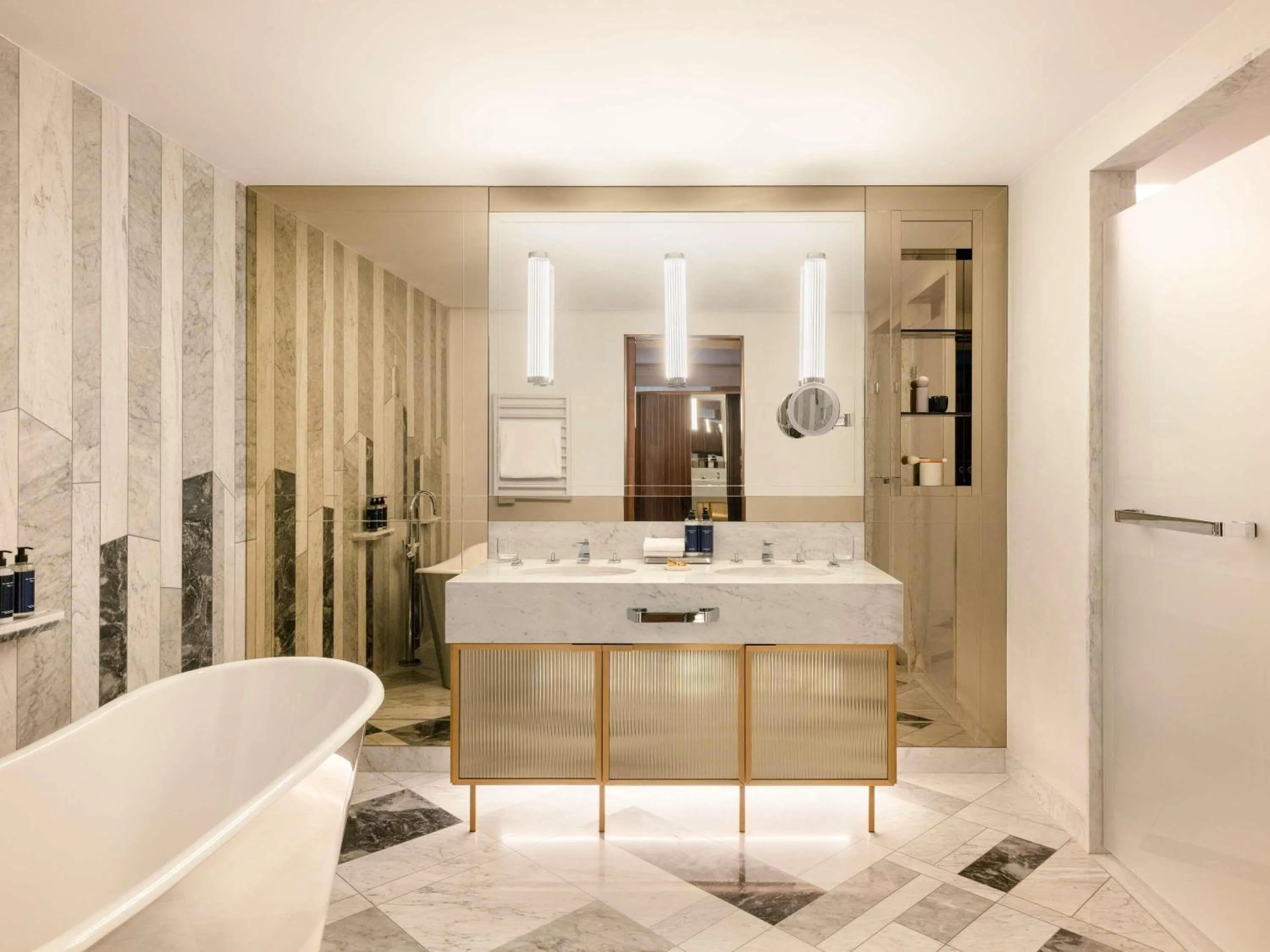 Bedroom in Raffles Europejski Warsaw