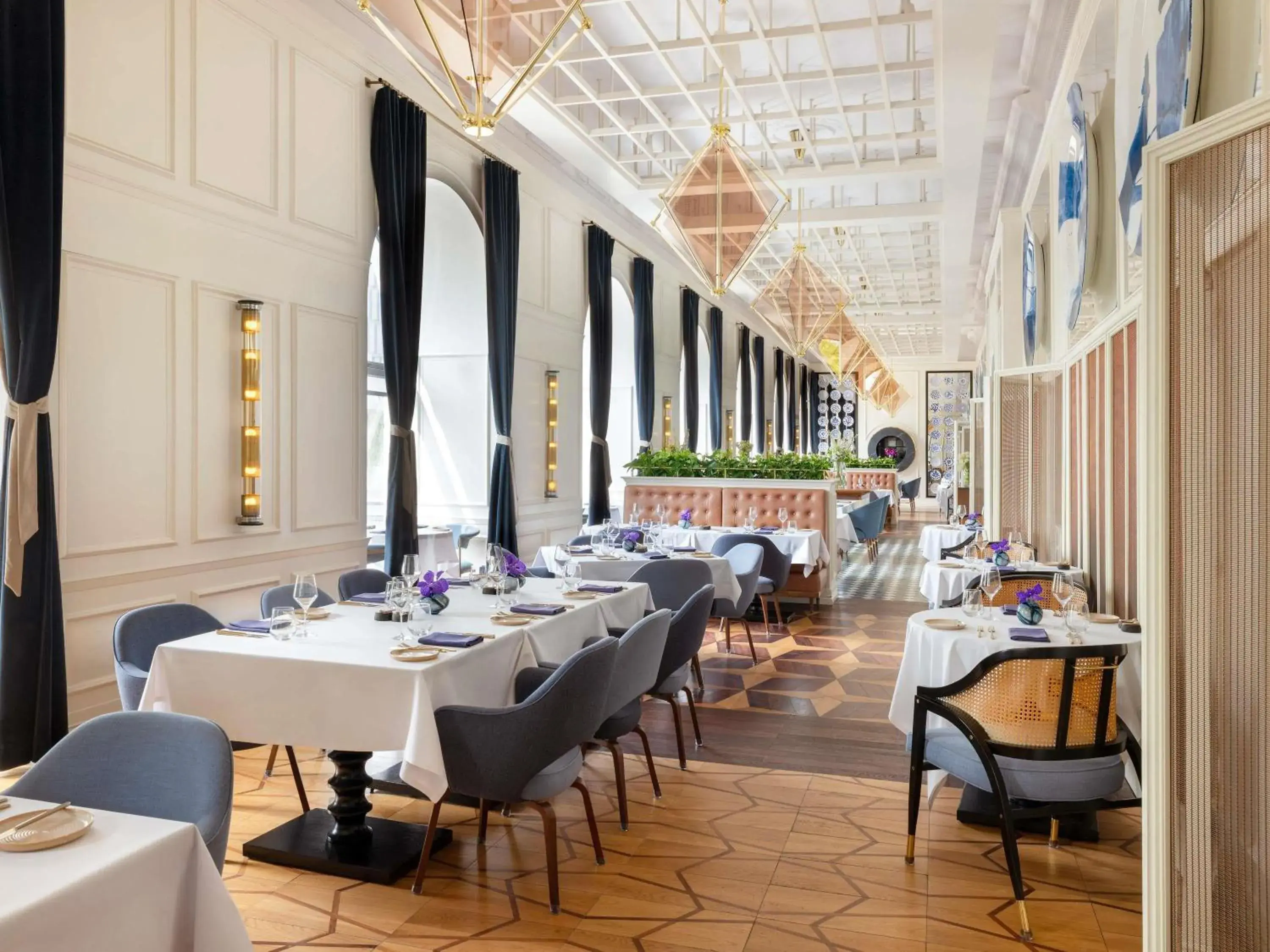 Property building in Raffles Europejski Warsaw Property building in Raffles Europejski Warsaw