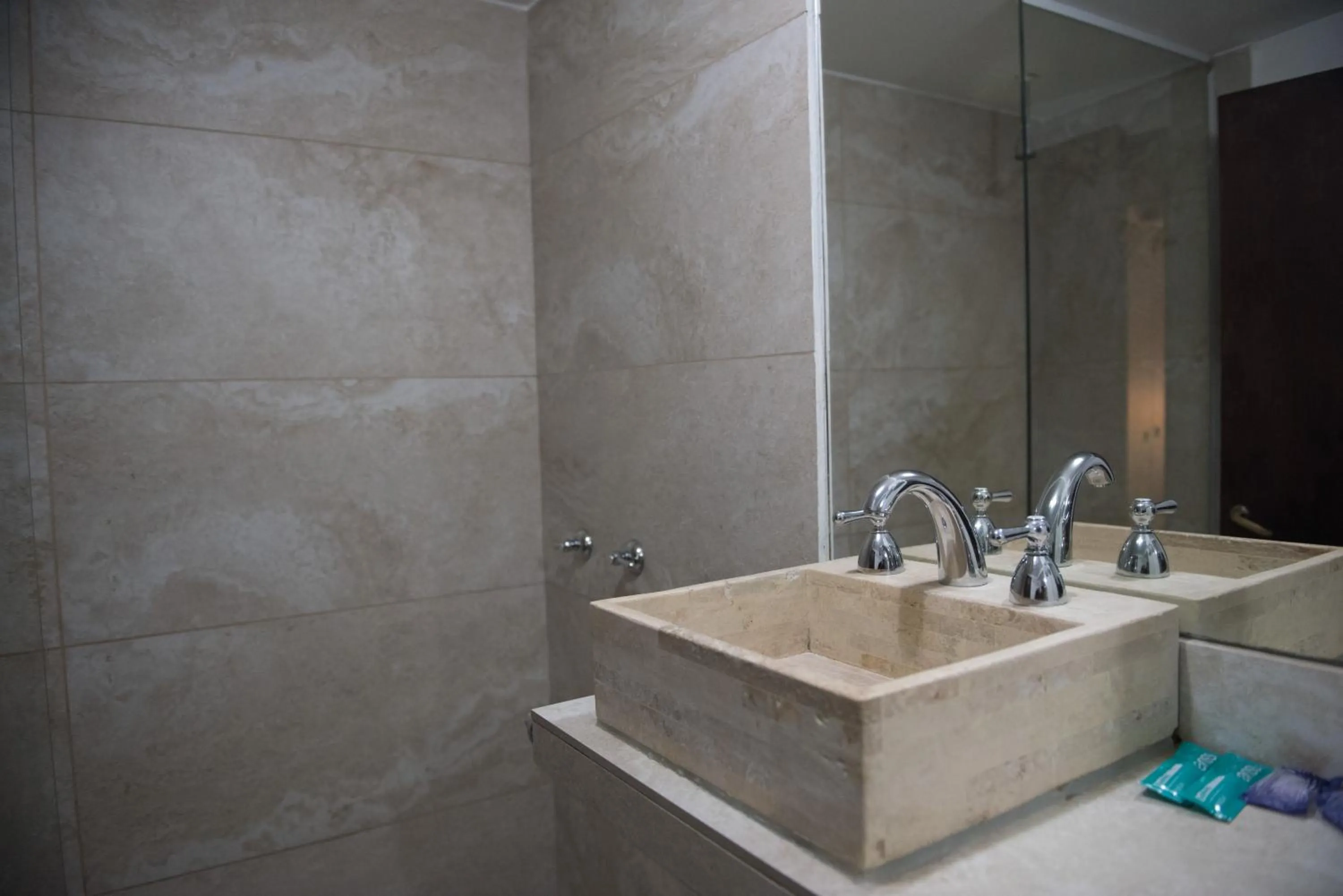 Shower in Posada Del Fin Del Mundo