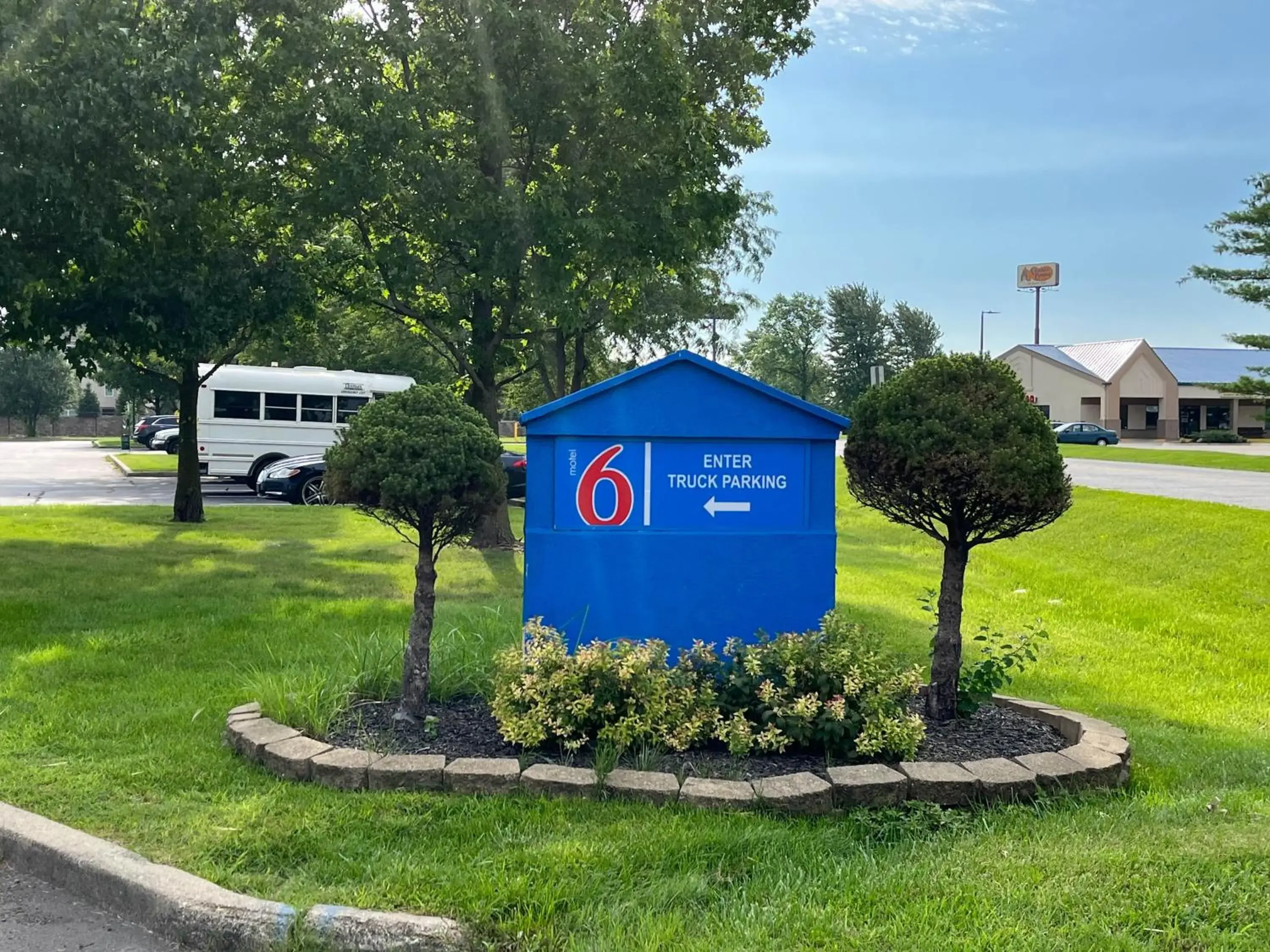 Property building in Motel 6-Lafayette, IN