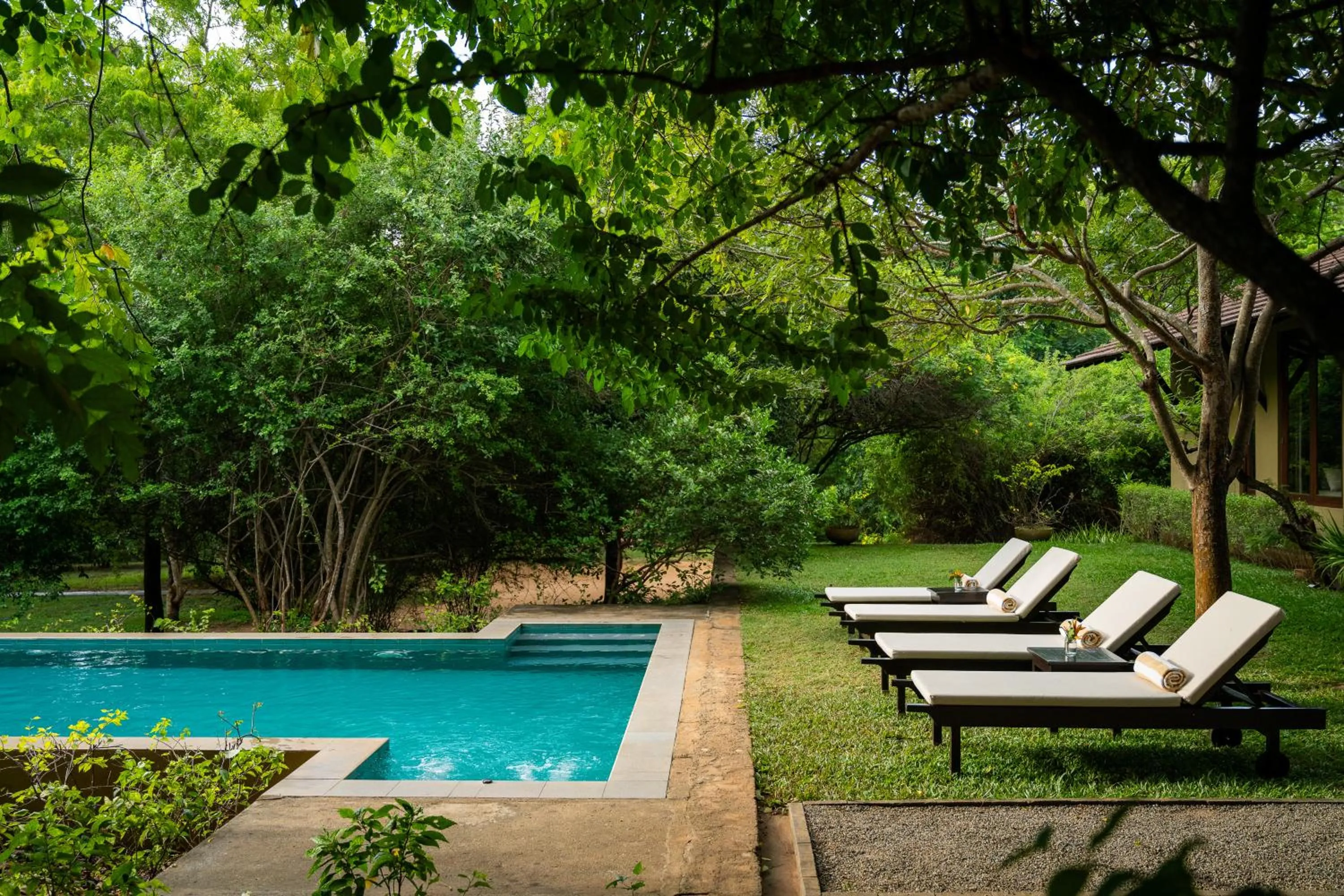 Day in Nyne Hotels Mayur Lodge - Yala - All Inclusive