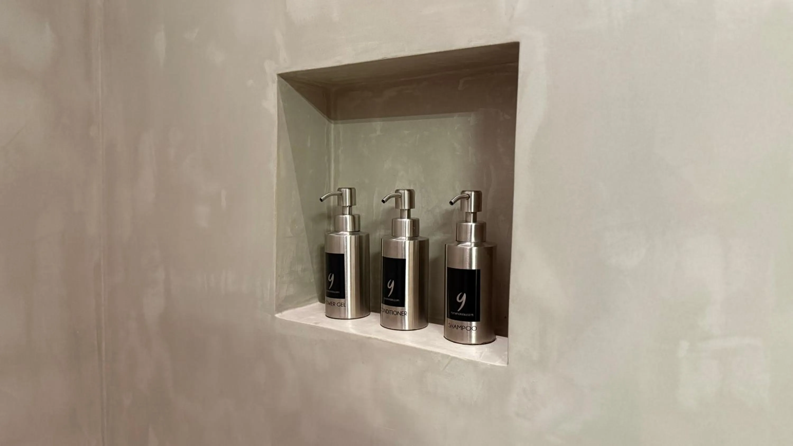 Toilet in Nyne Hotels Mayur Lodge - Yala - All Inclusive