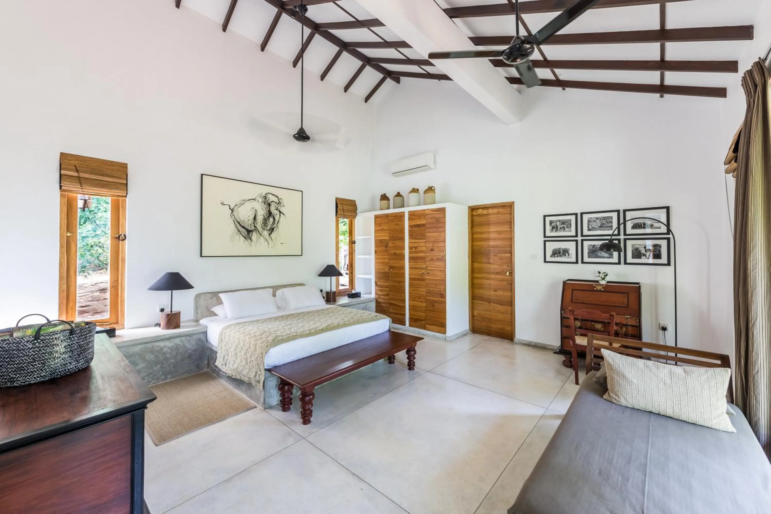 Bed in Nyne Hotels Mayur Lodge - Yala - All Inclusive