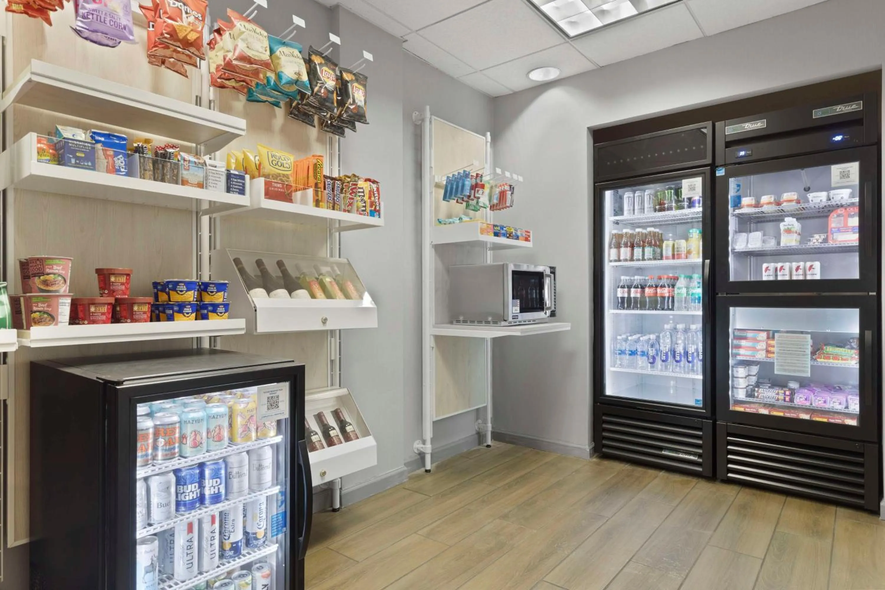 Restaurant/places to eat in Spark By Hilton Greensboro