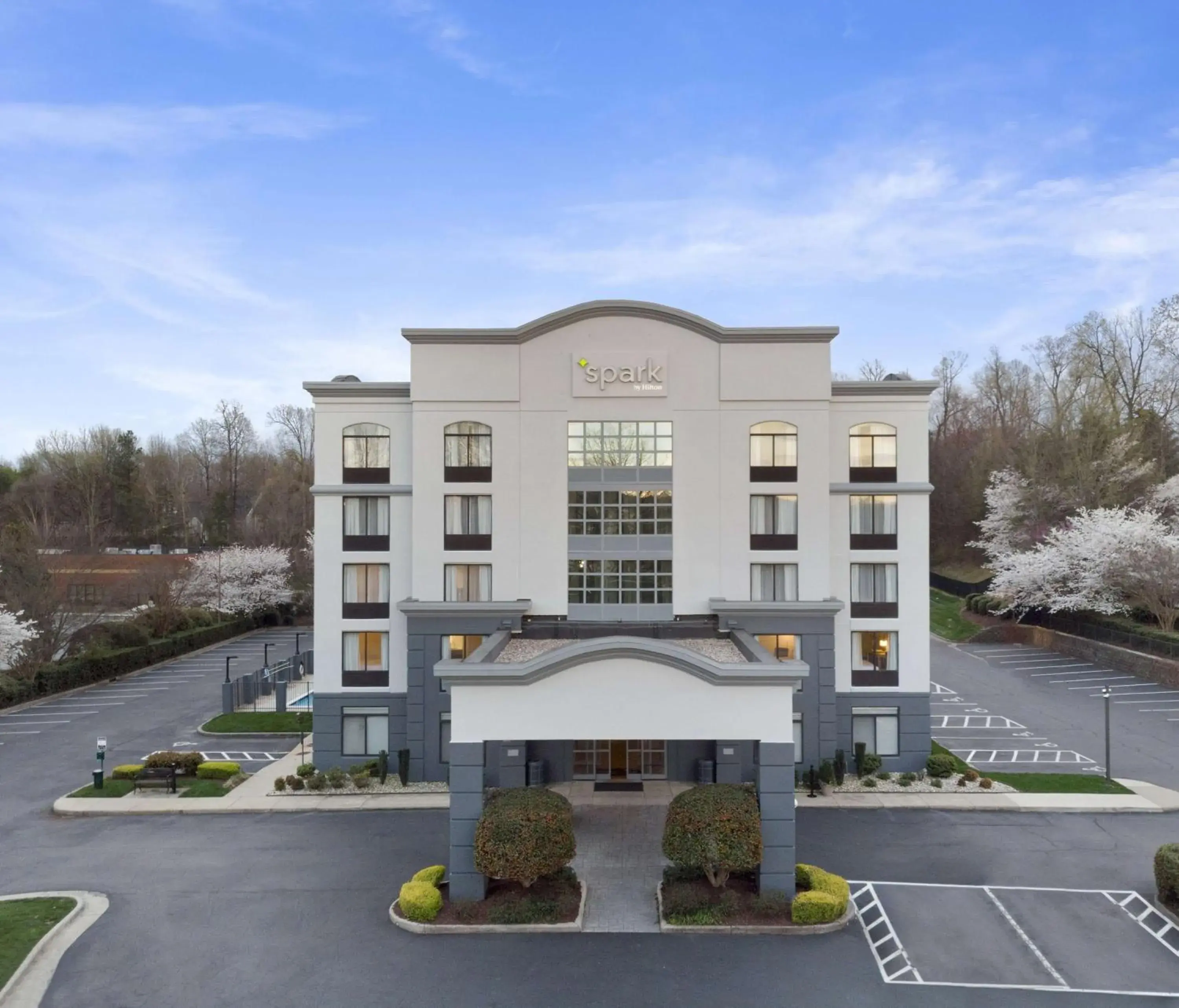 Property building in Wingate by Wyndham Greensboro Property building in Wingate by Wyndham Greensboro