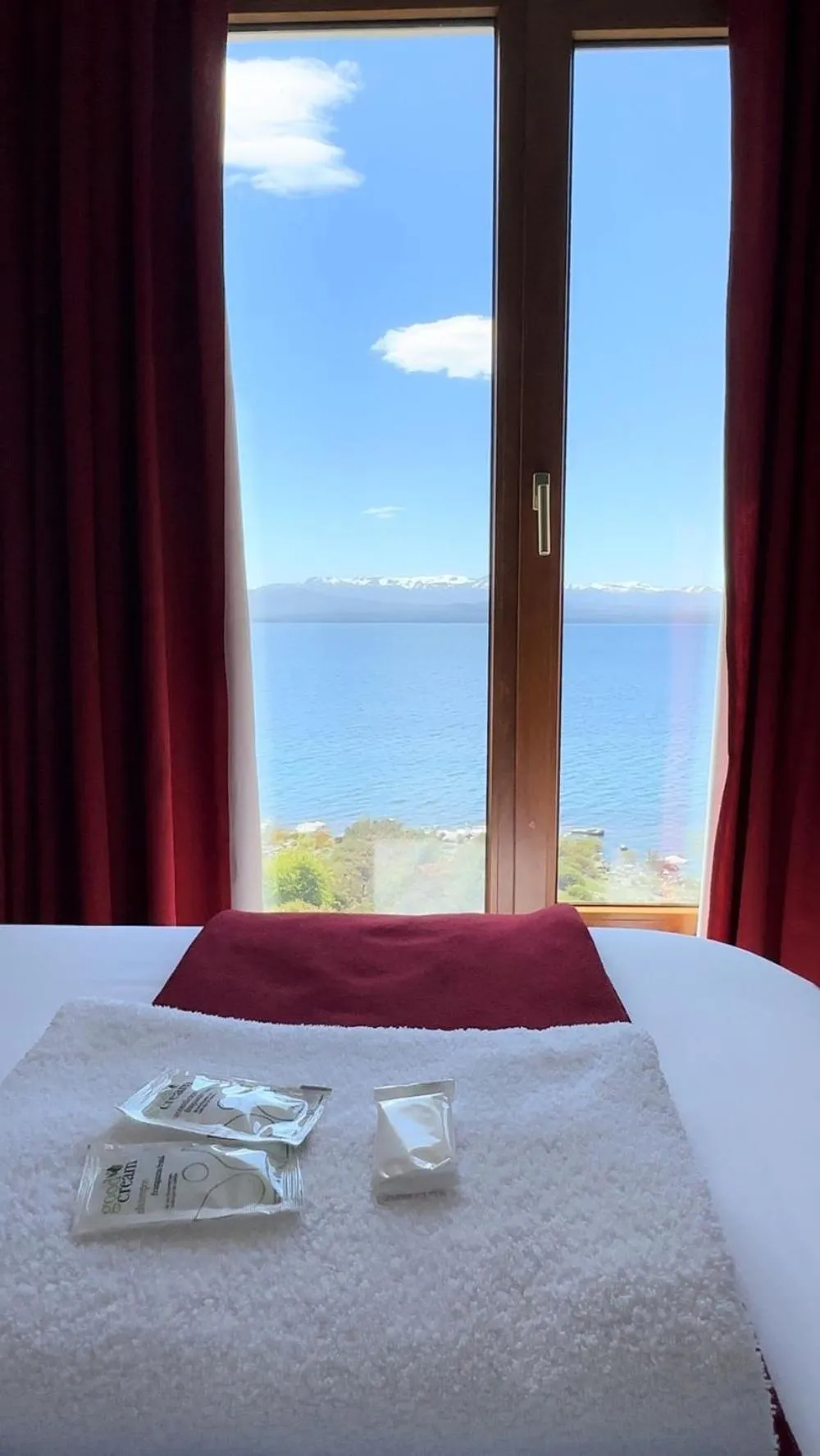 Lake view, Bed in Hosteria Ventus Patagonia