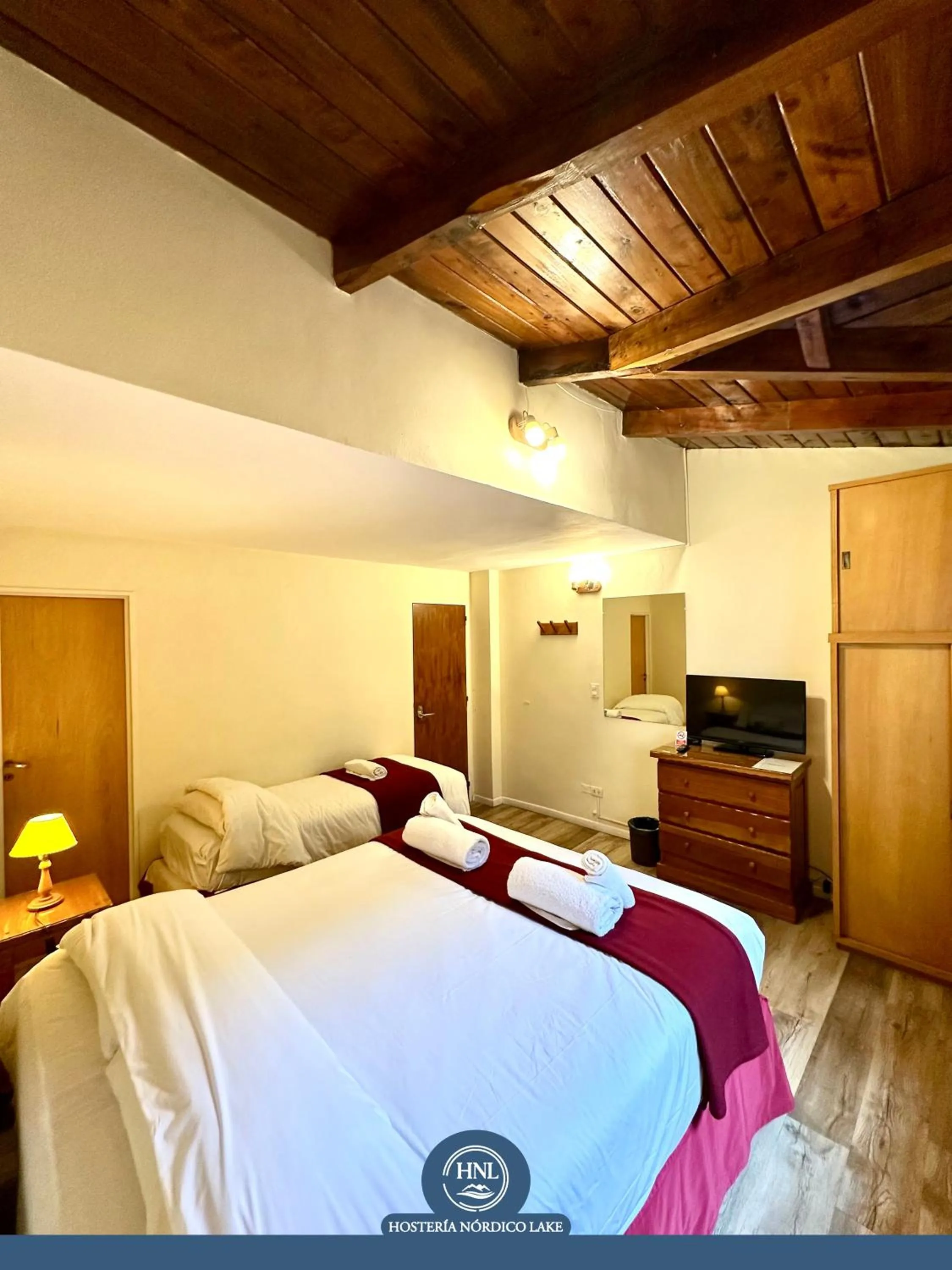 Photo of the whole room, Bed in Hosteria Ventus Patagonia