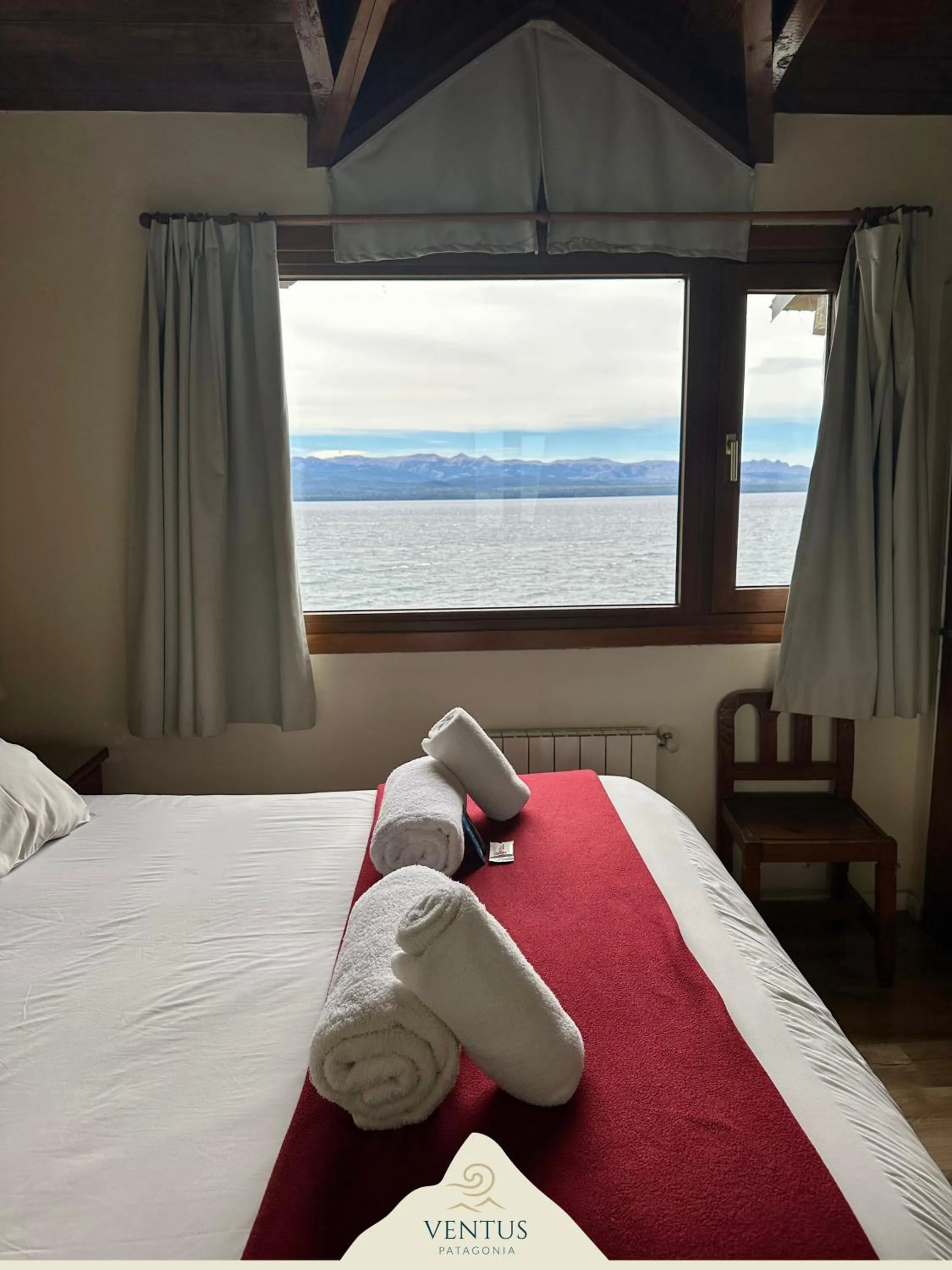 Lake view, Bed in Hosteria Ventus Patagonia