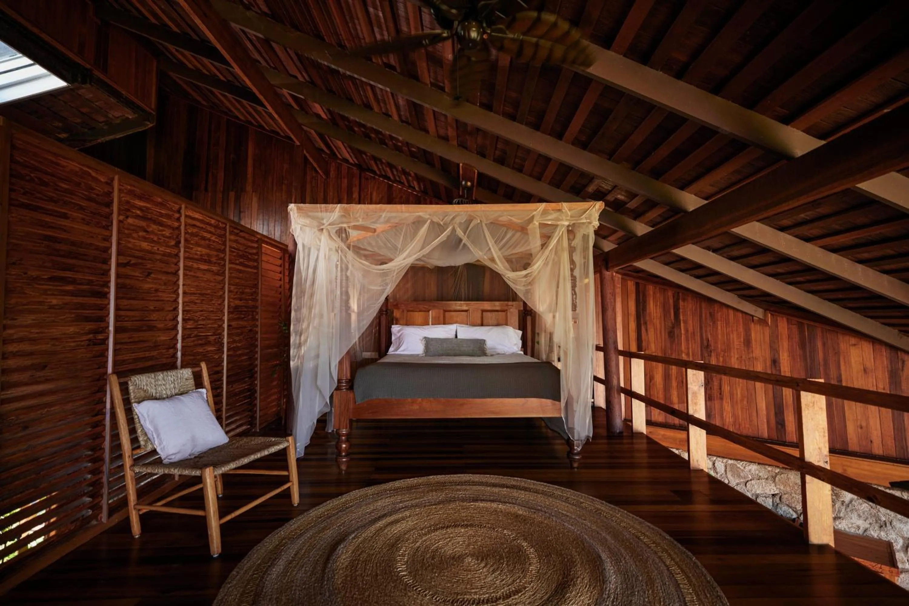 Bed in Ladera Resort