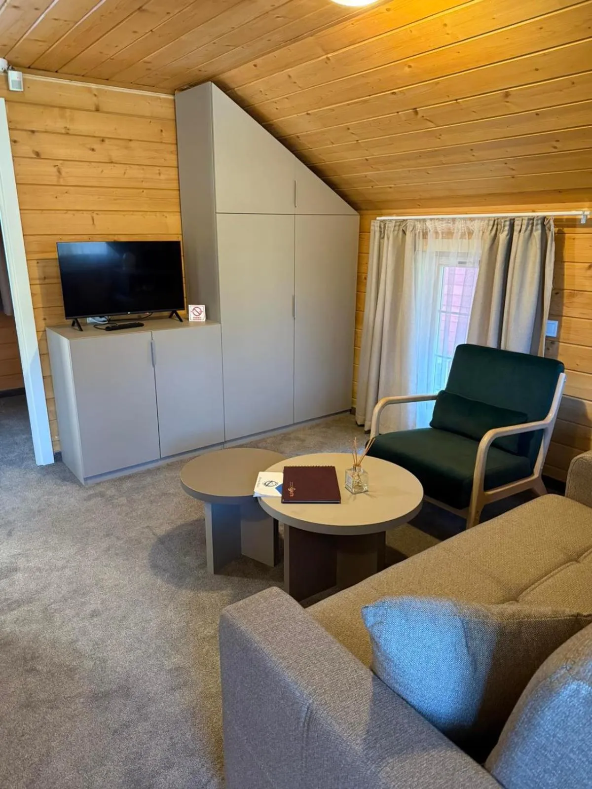 Alpin Borovets, Алпин Боровец