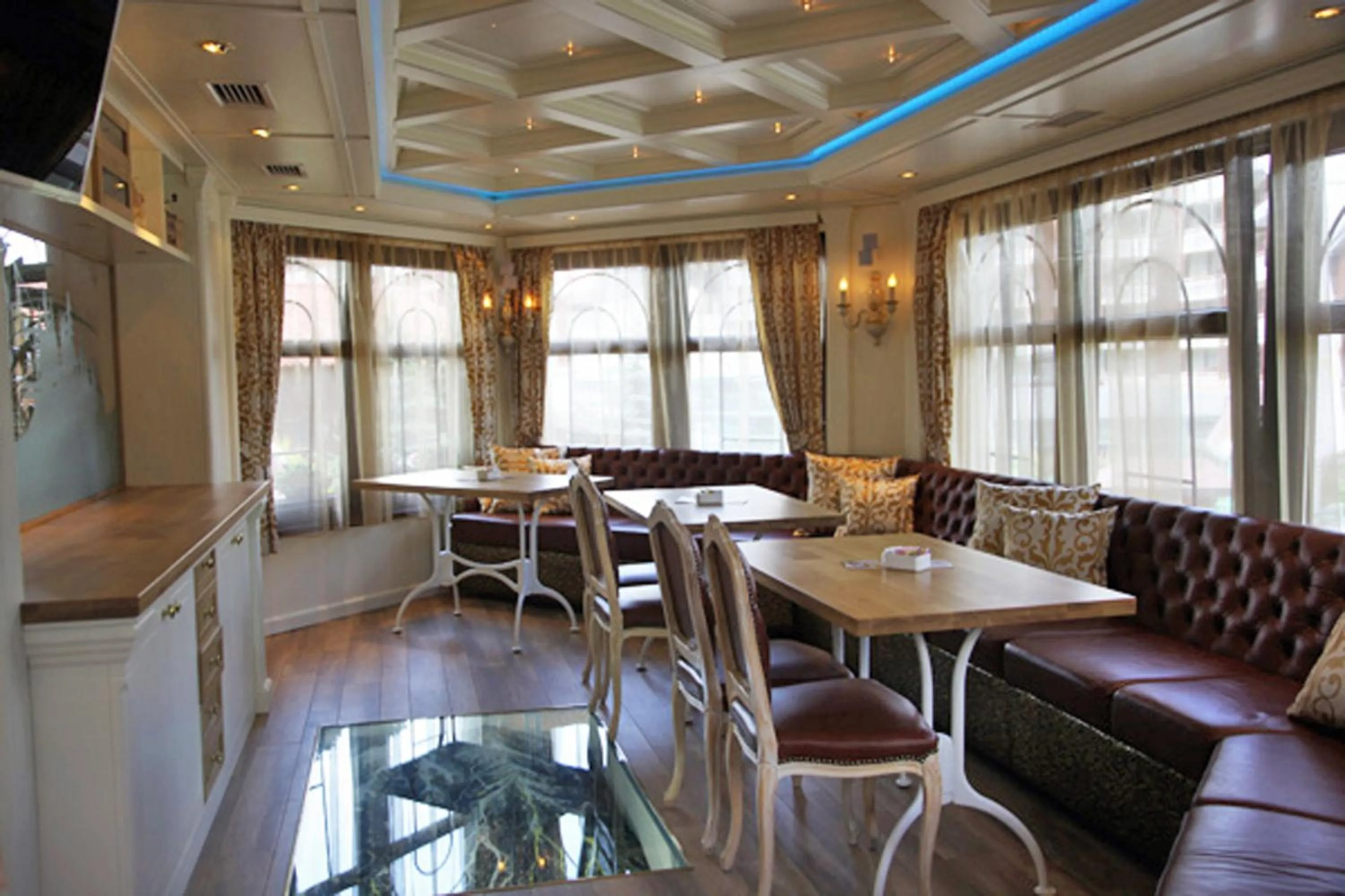 Restaurant/places to eat in Alpin Borovets, Алпин Боровец