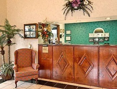 Lobby or reception in Days Inn by Wyndham Thomaston