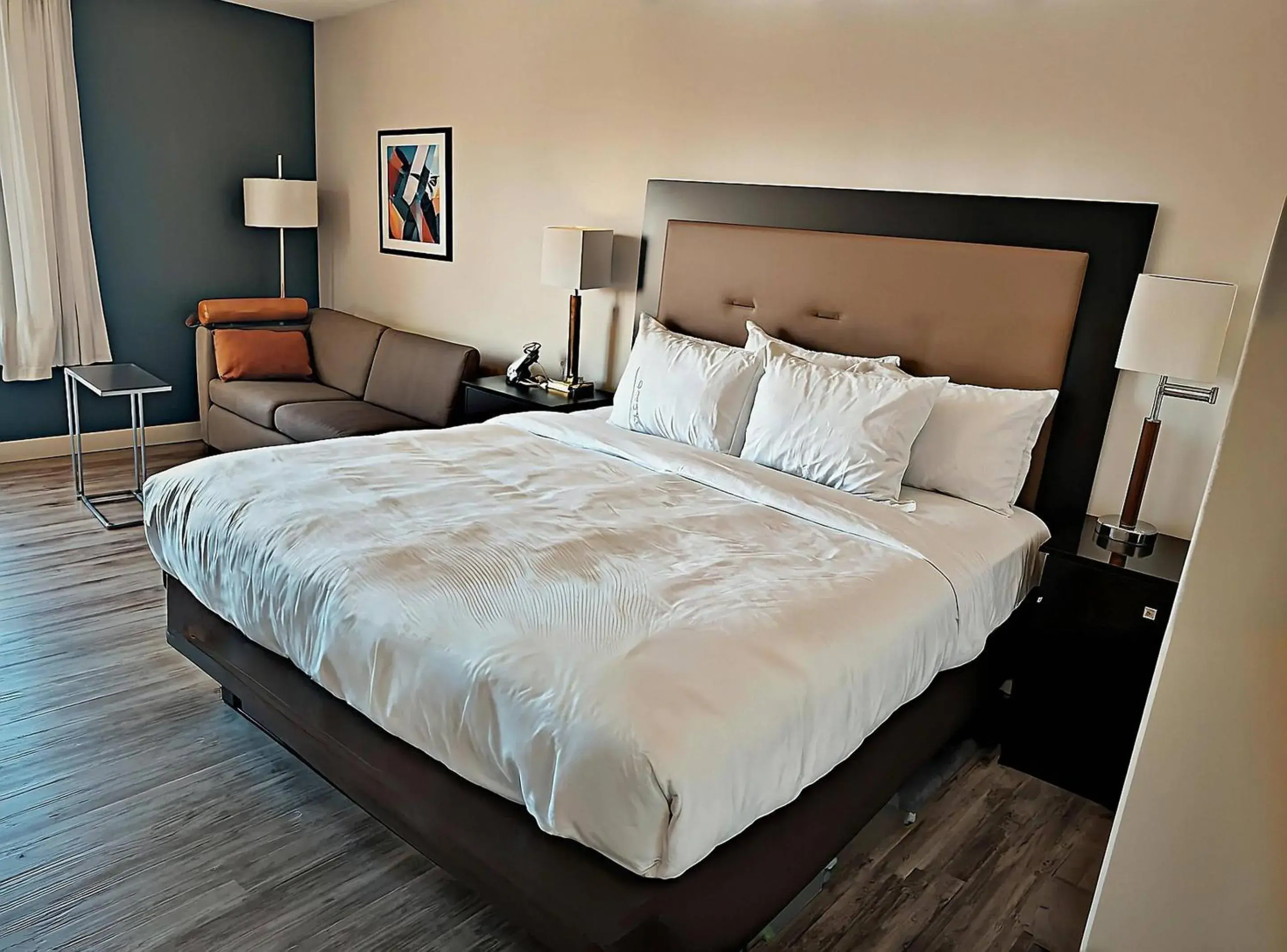 Bedroom, Bed in Quality Inn Brewerton - Syracuse Oneida Lake Area Bedroom, Bed in Quality Inn Brewerton - Syracuse Oneida Lake Area